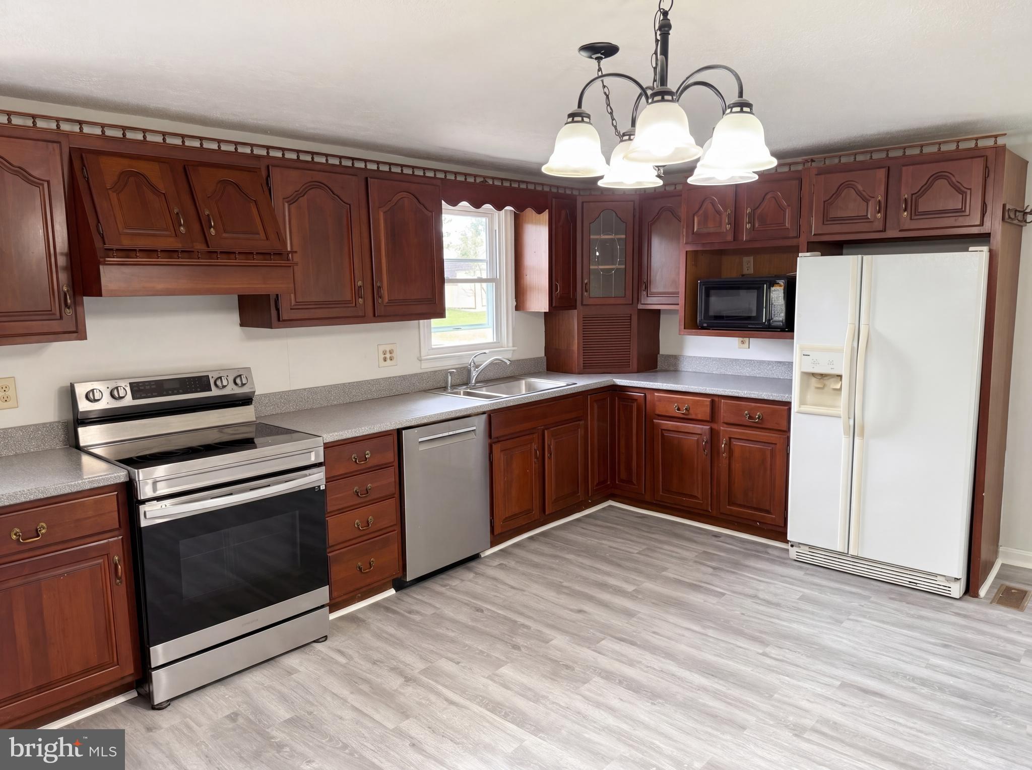 FAIRFIELD - Residential