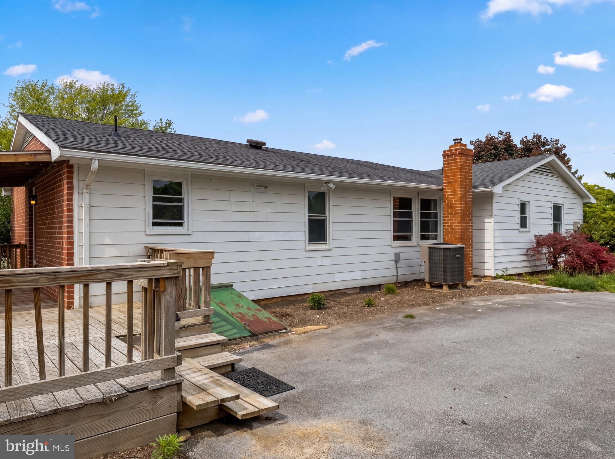 FAIRFIELD - Residential