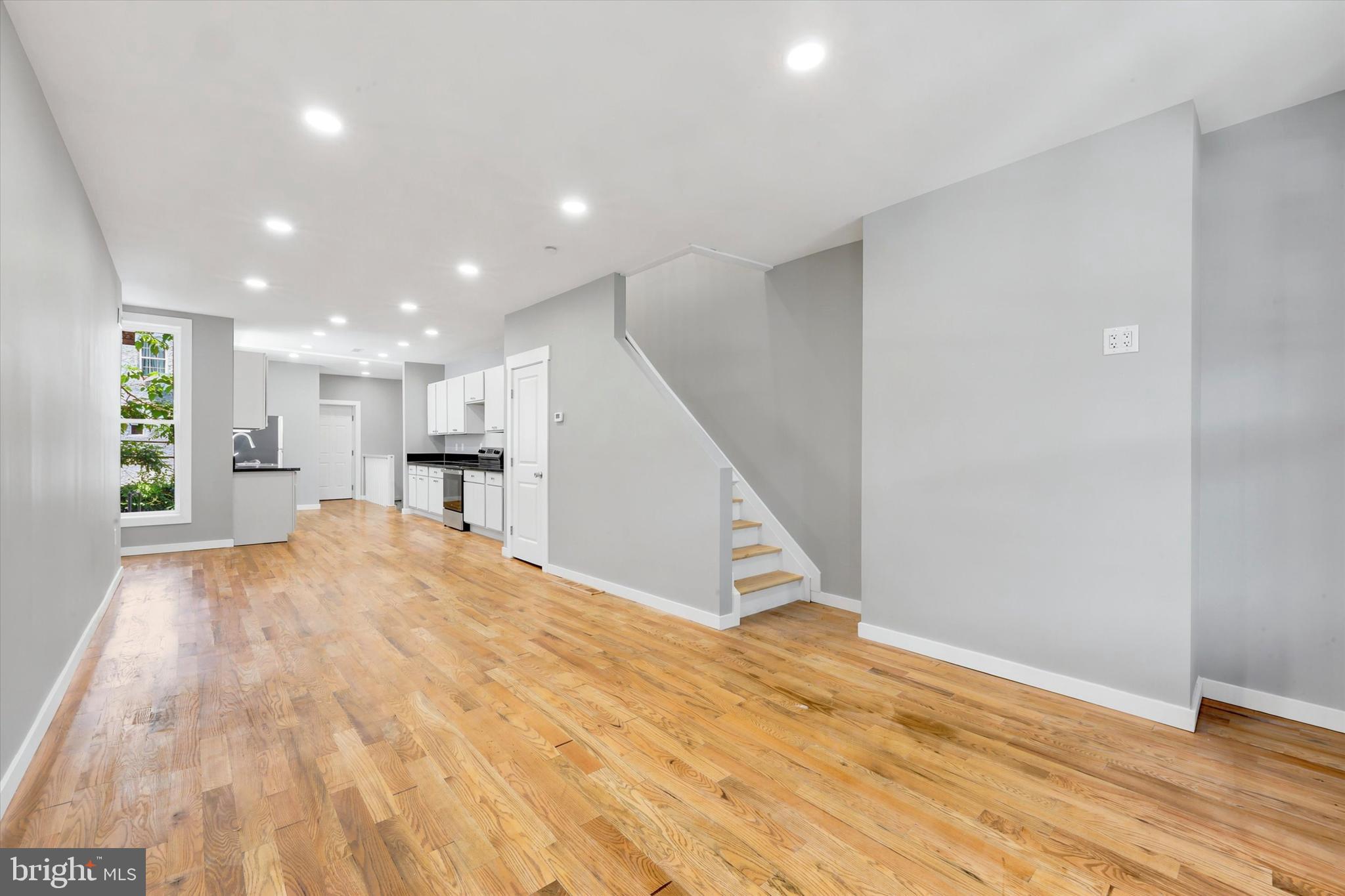 PHILADELPHIA (WEST) - Residential