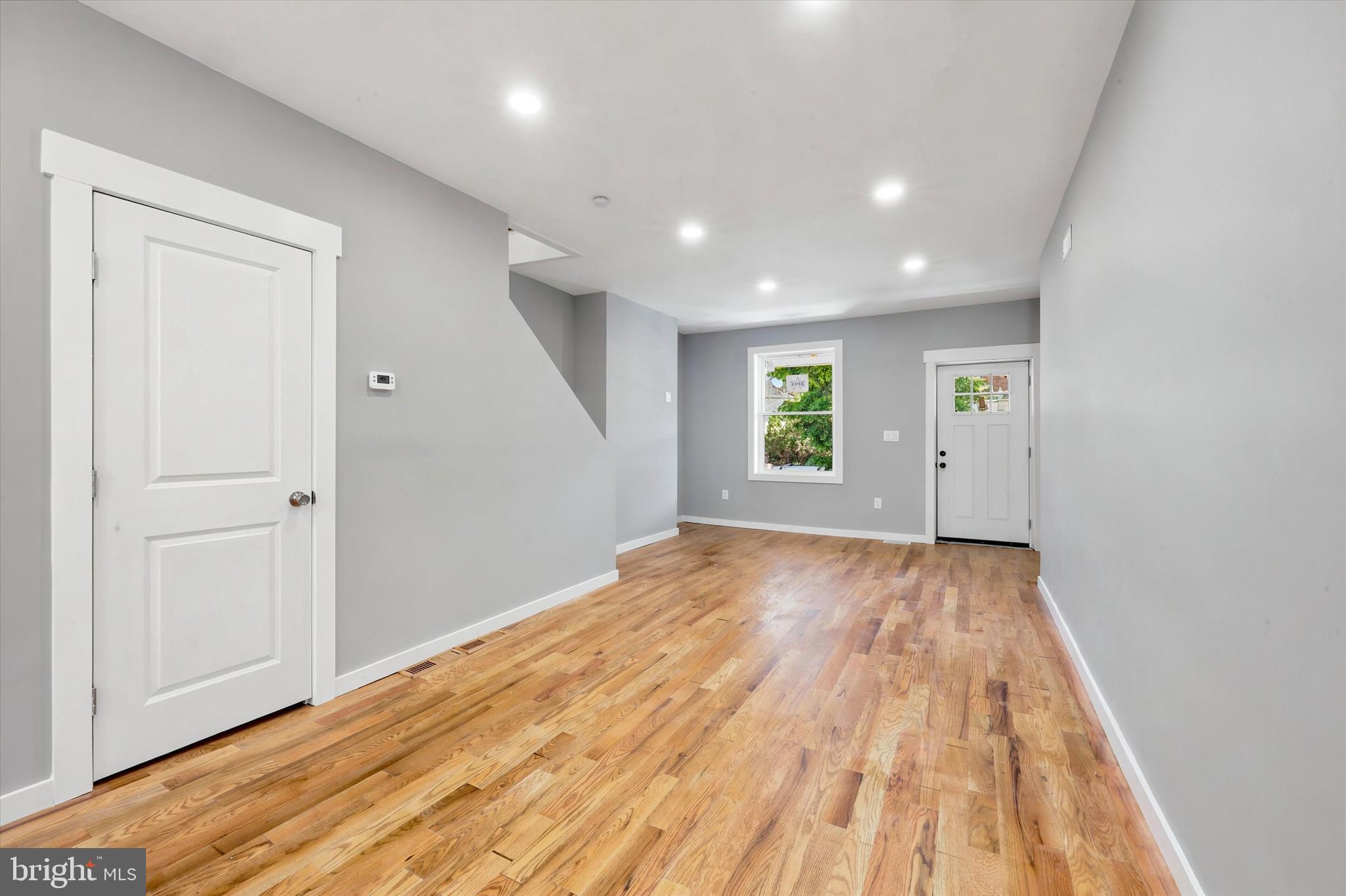 PHILADELPHIA (WEST) - Residential