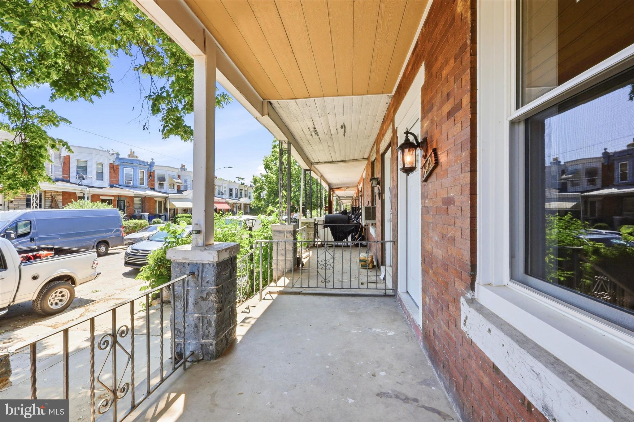 PHILADELPHIA (WEST) - Residential