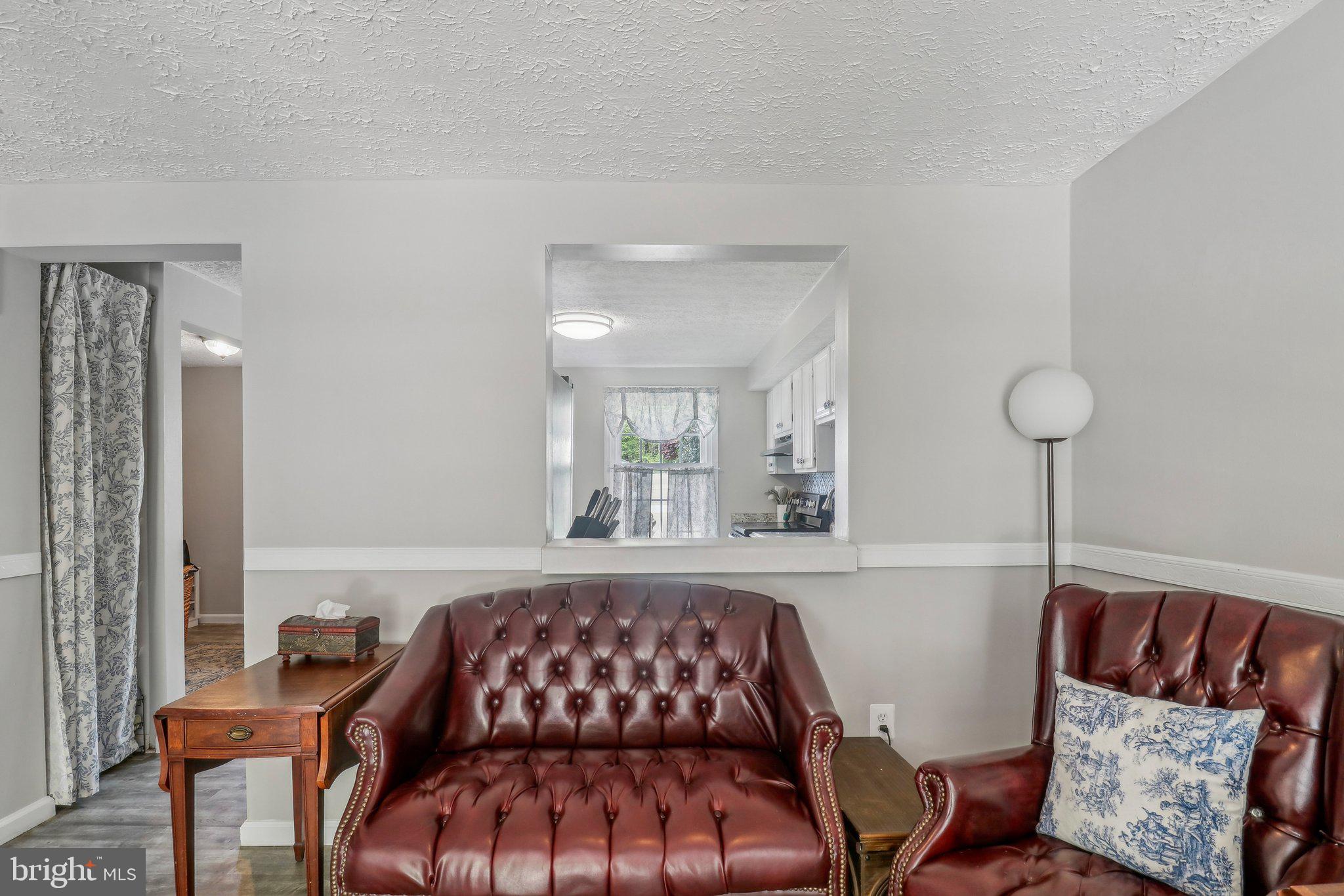 NEWINGTON FOREST - Residential
