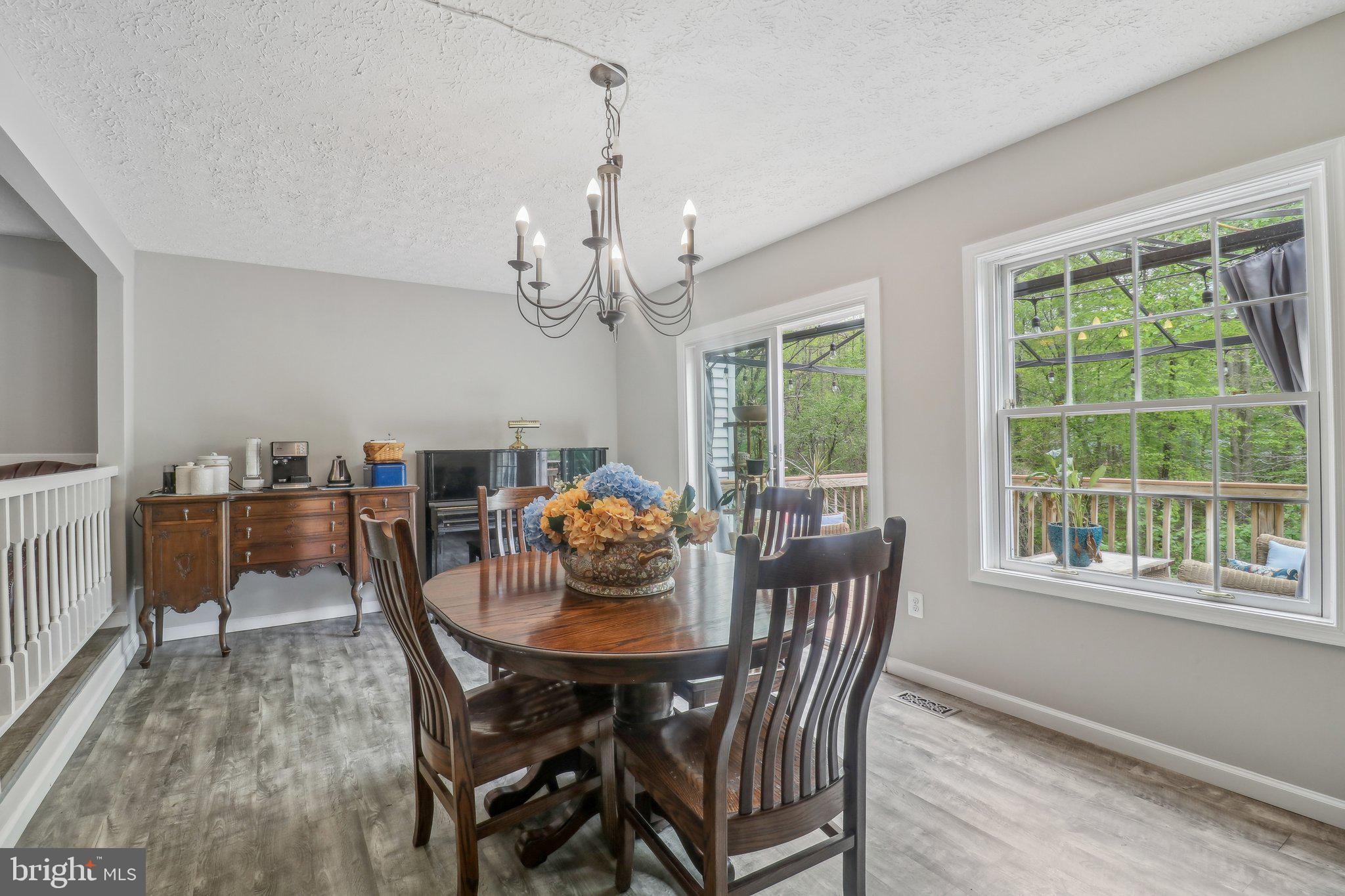 NEWINGTON FOREST - Residential