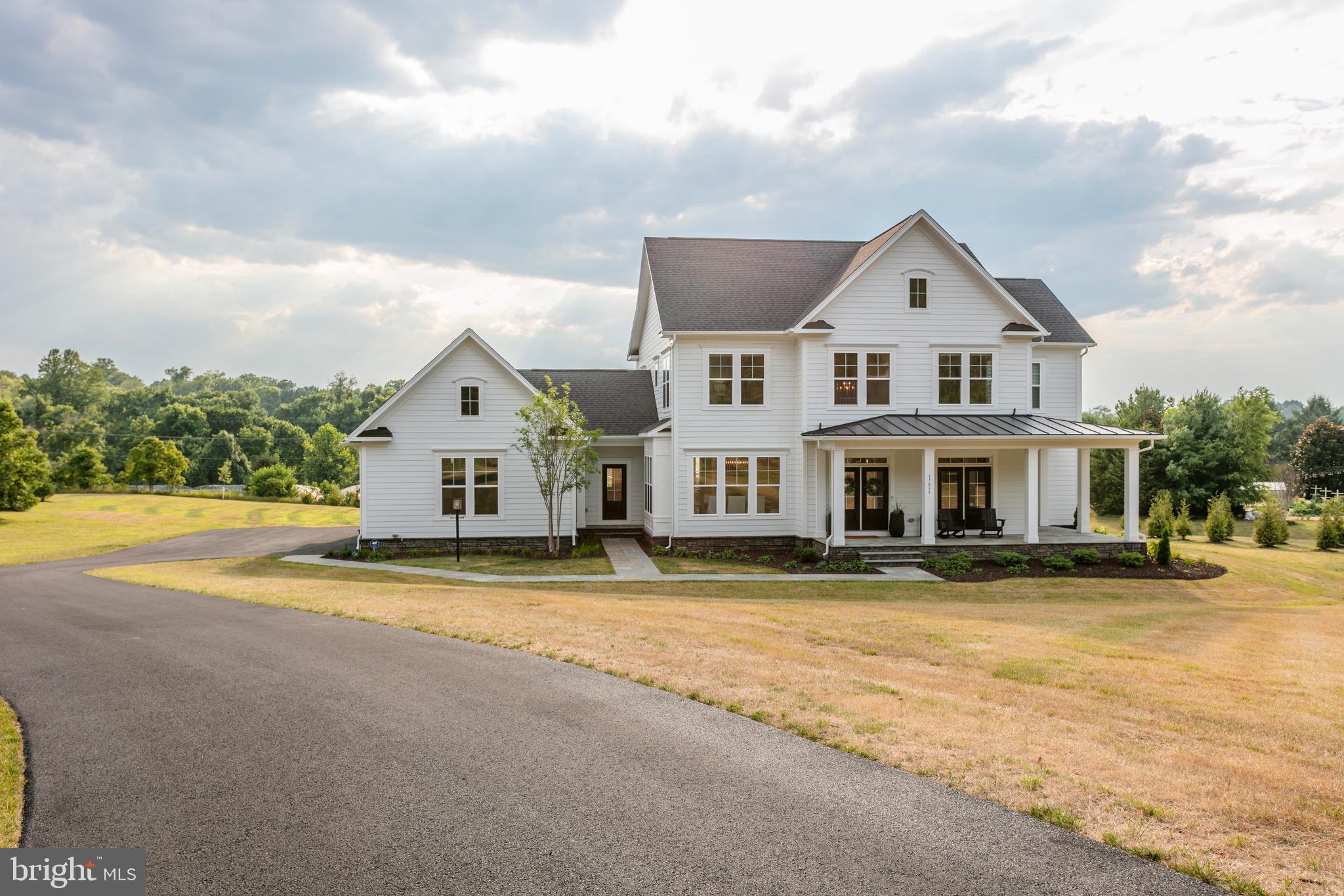 BEACON HILL - Residential