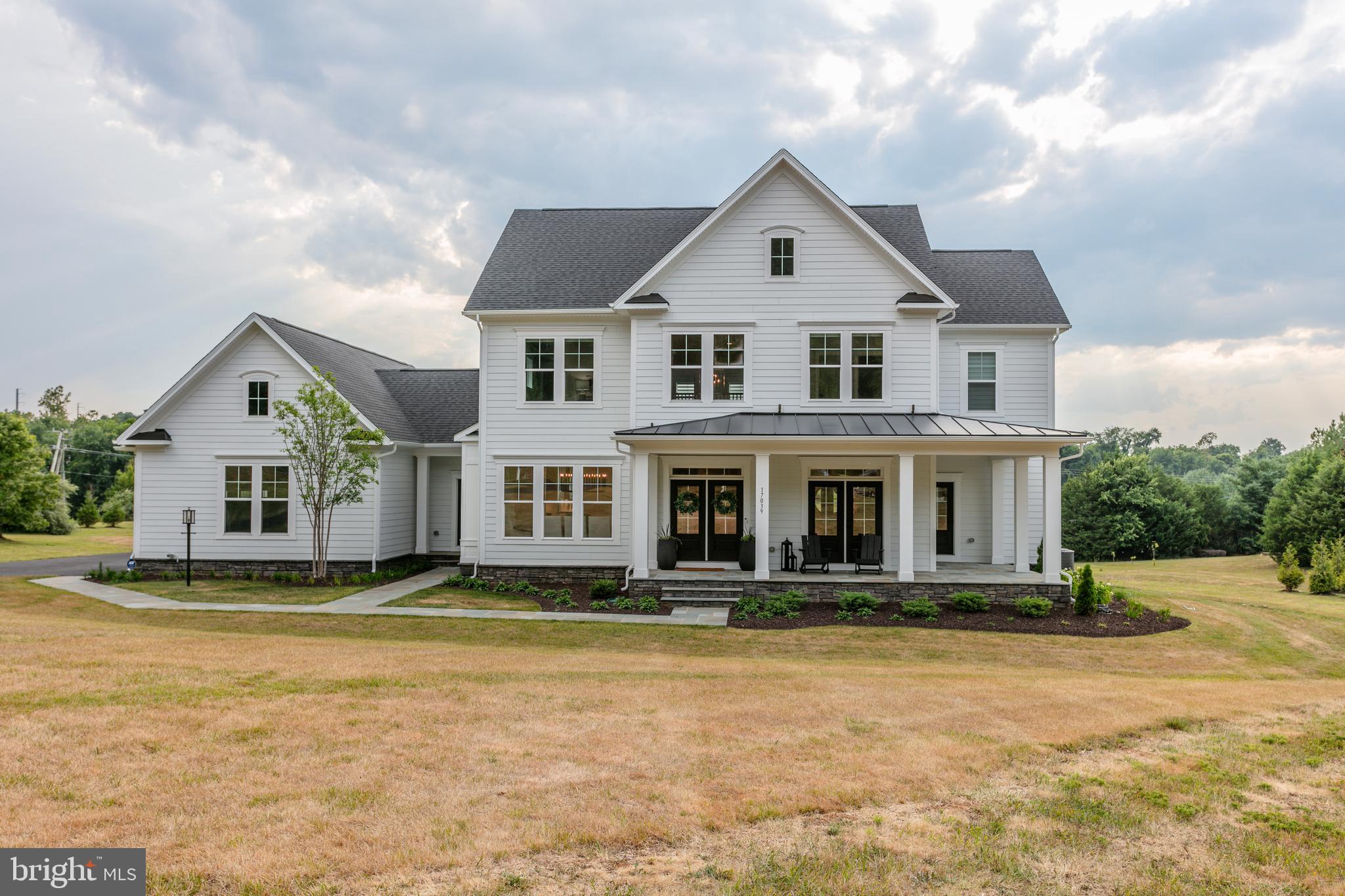 BEACON HILL - Residential