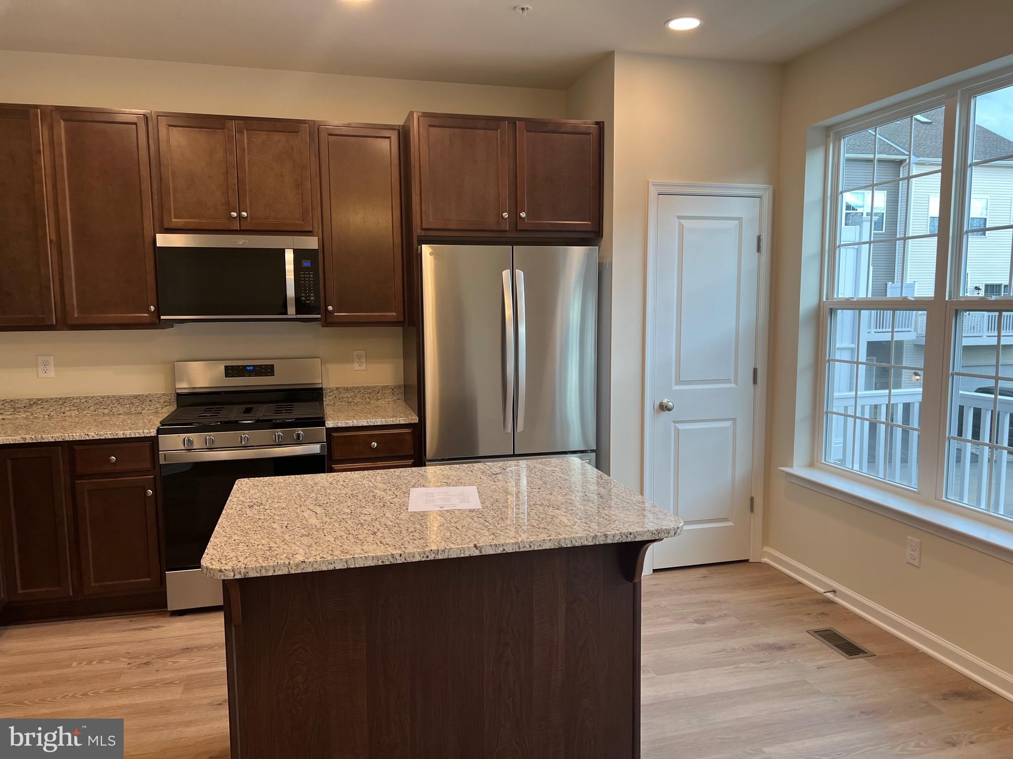 KENNETT POINTE - Residential Lease