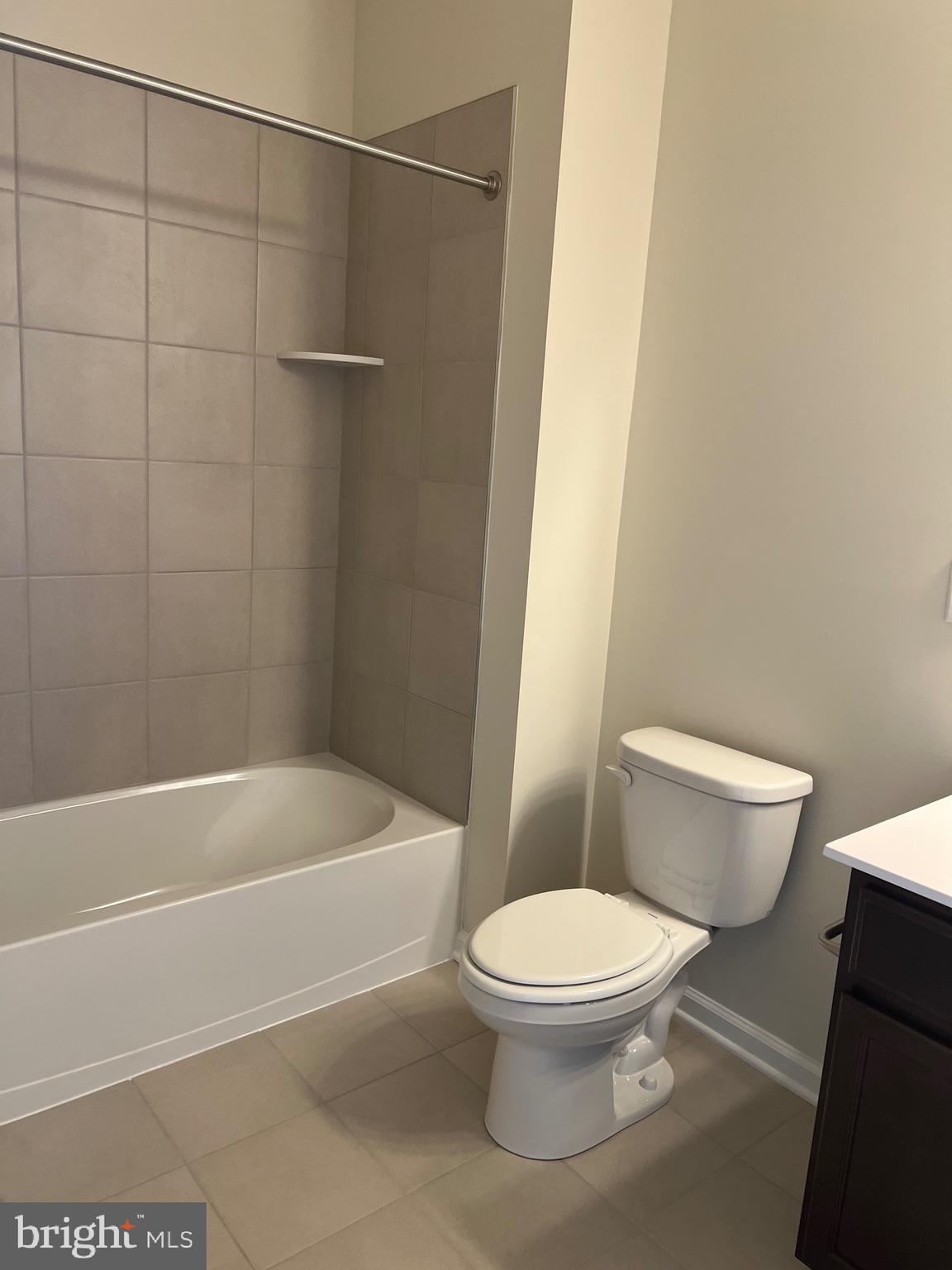 KENNETT POINTE - Residential Lease
