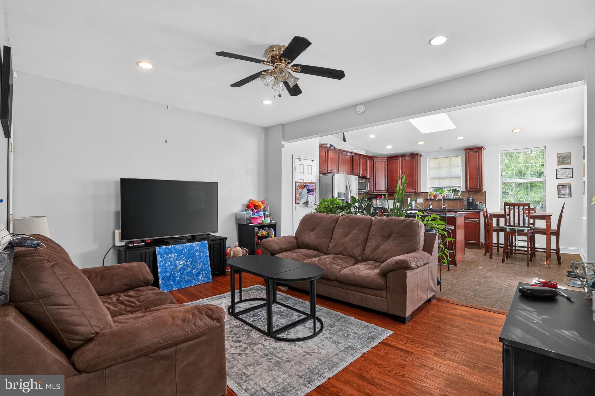 YEADON - Residential