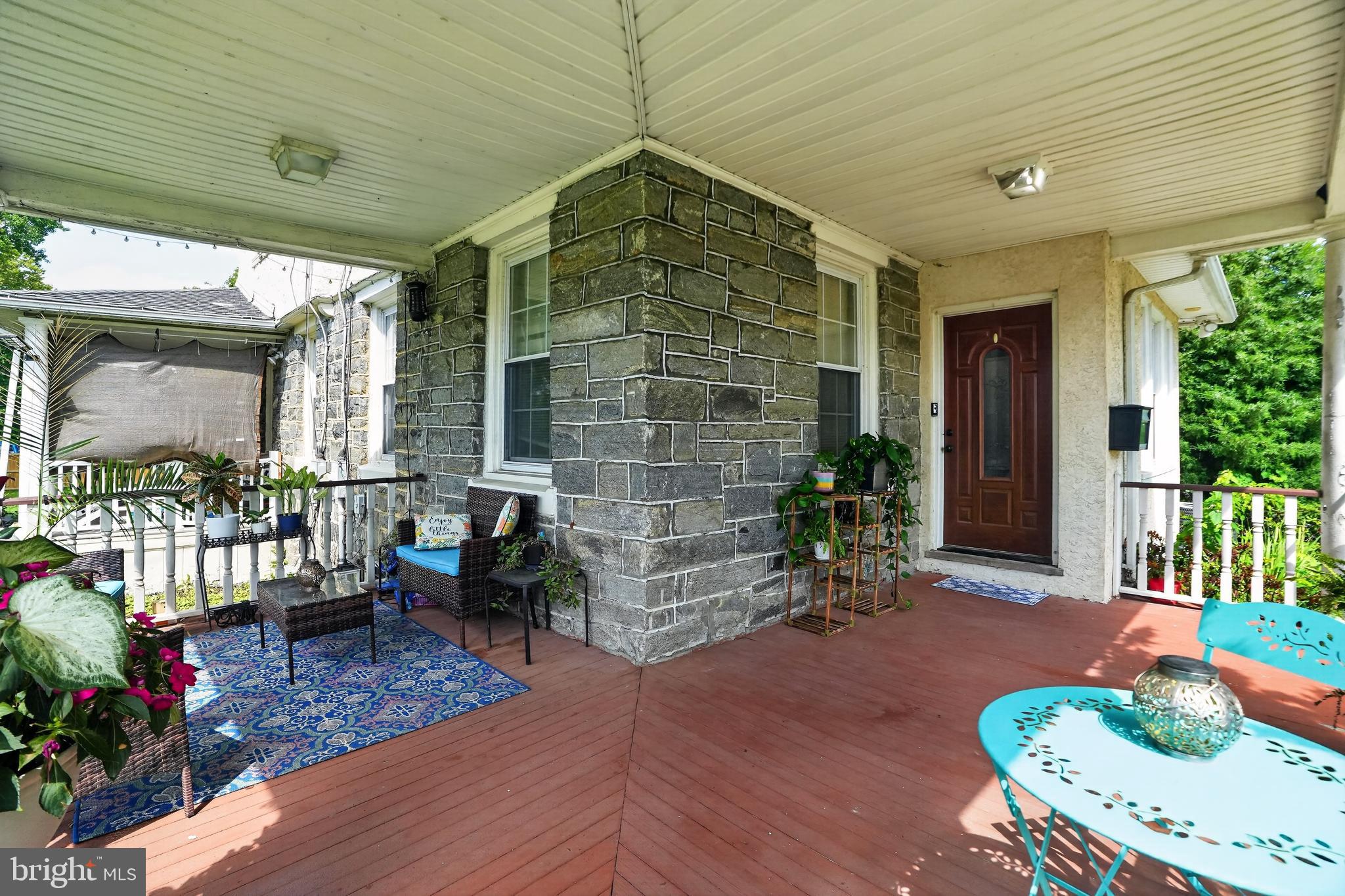 YEADON - Residential