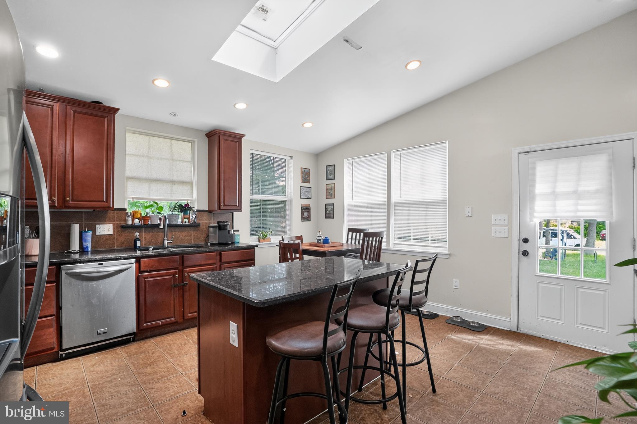 YEADON - Residential