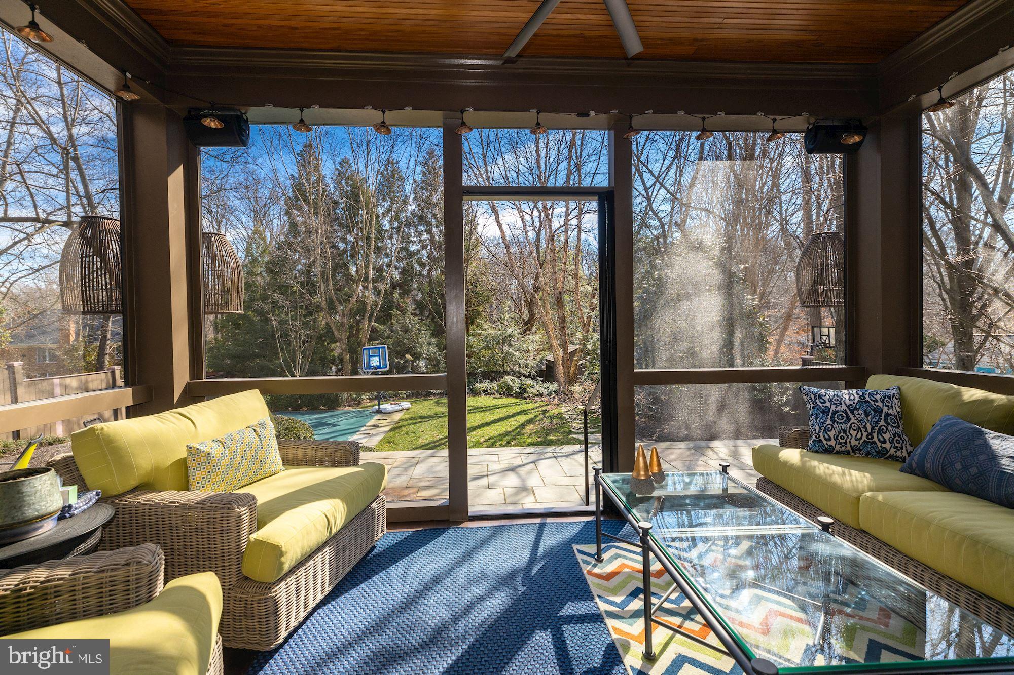 FRANKLIN PARK - Residential