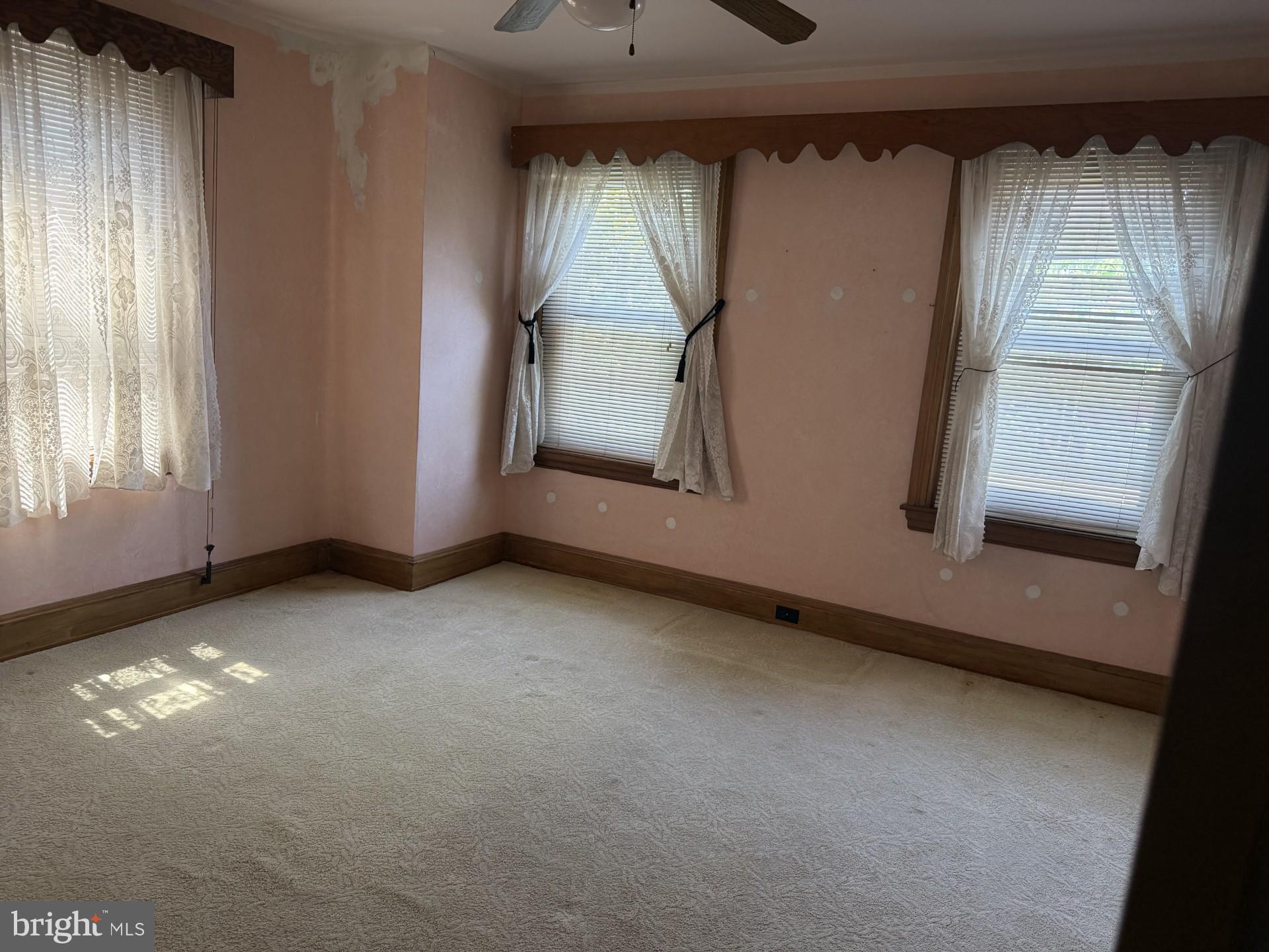 NORTHWOOD - Residential