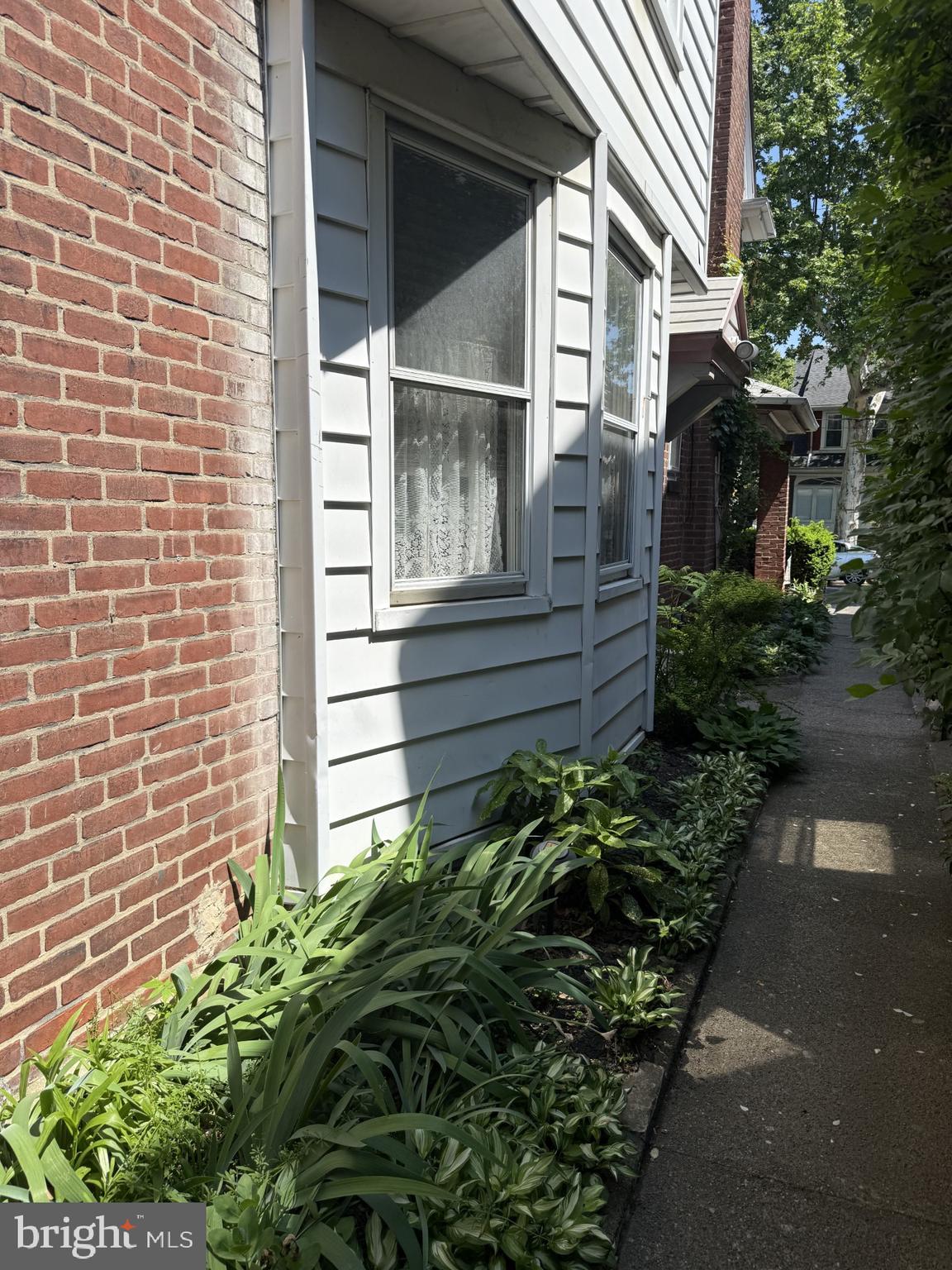NORTHWOOD - Residential