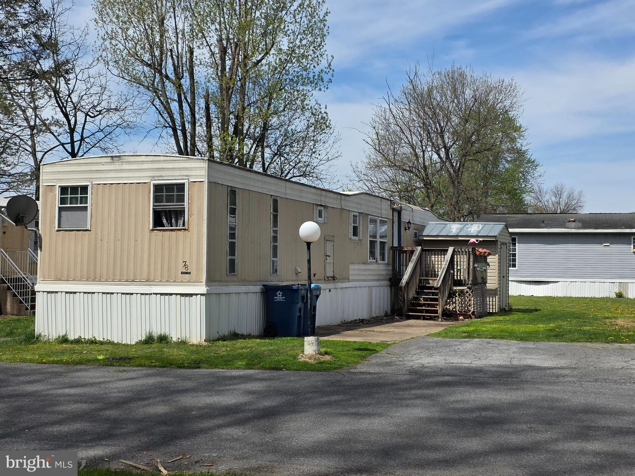 LISA LAKE MBH PARK - Residential
