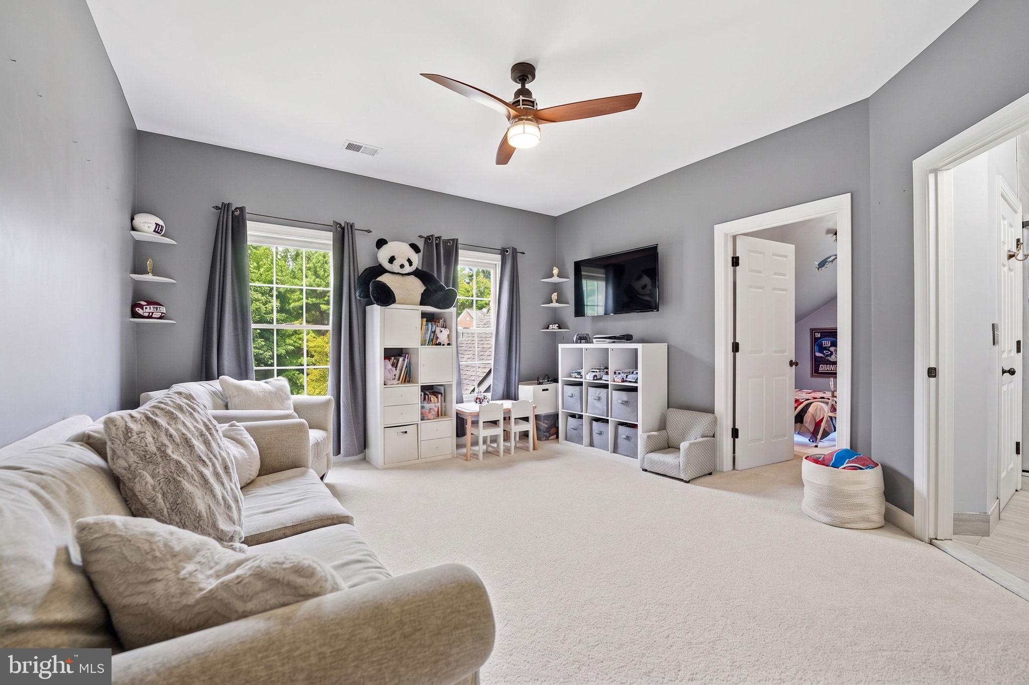 PIEDMONT - Residential