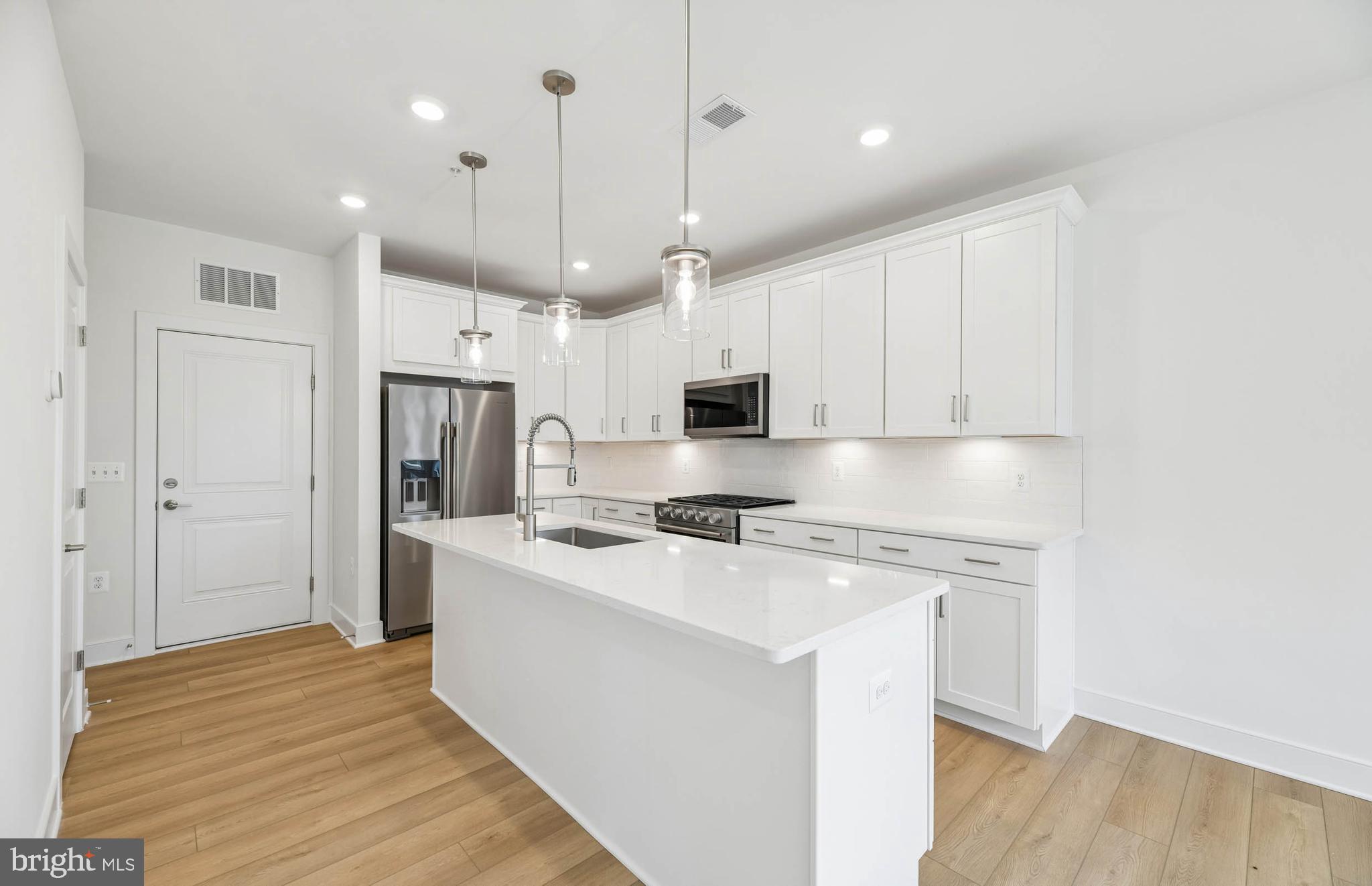 WATKINS MILL STATION - Residential