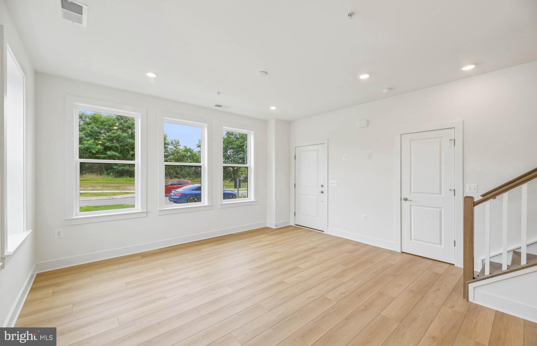WATKINS MILL STATION - Residential