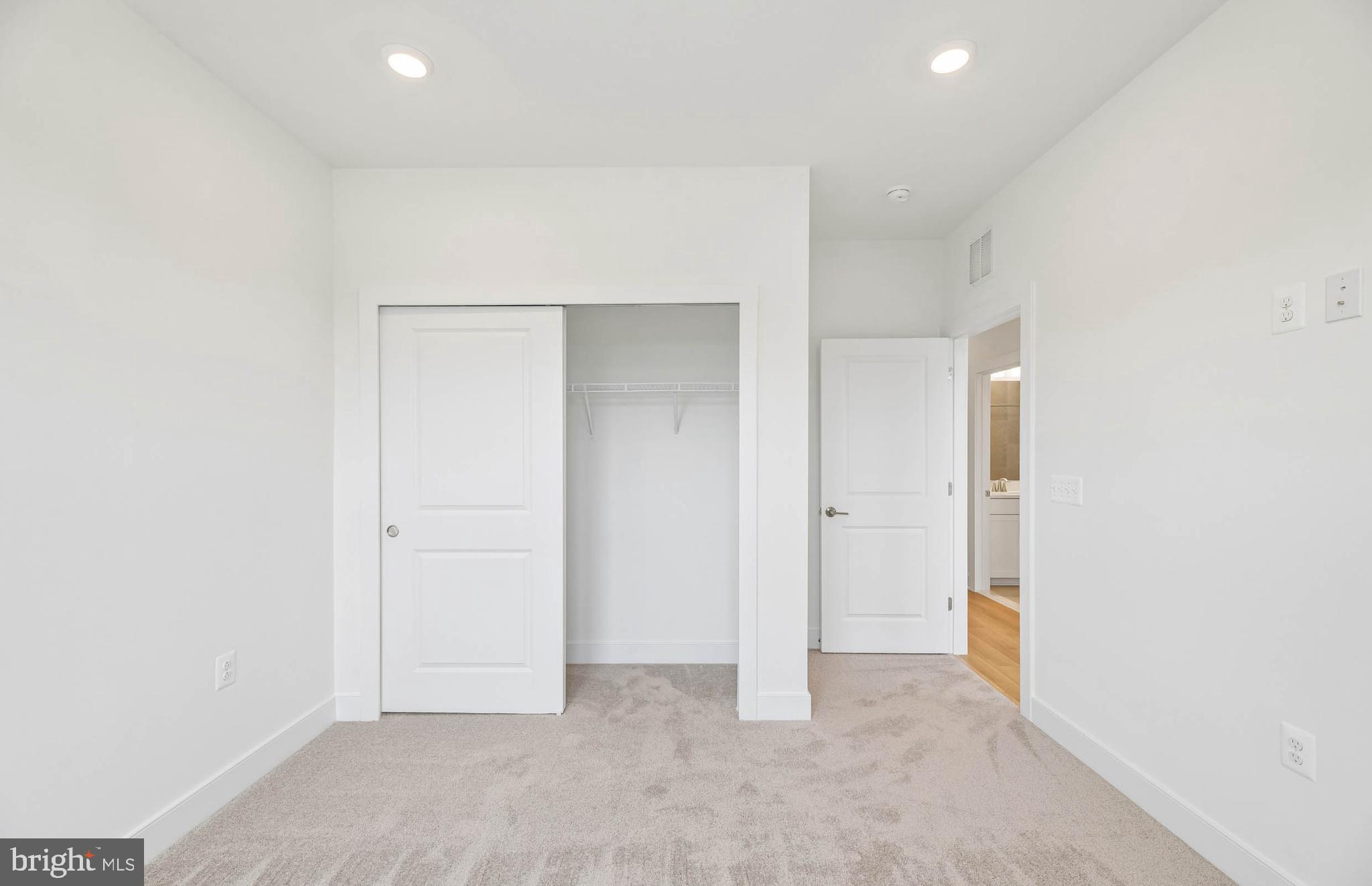 WATKINS MILL STATION - Residential