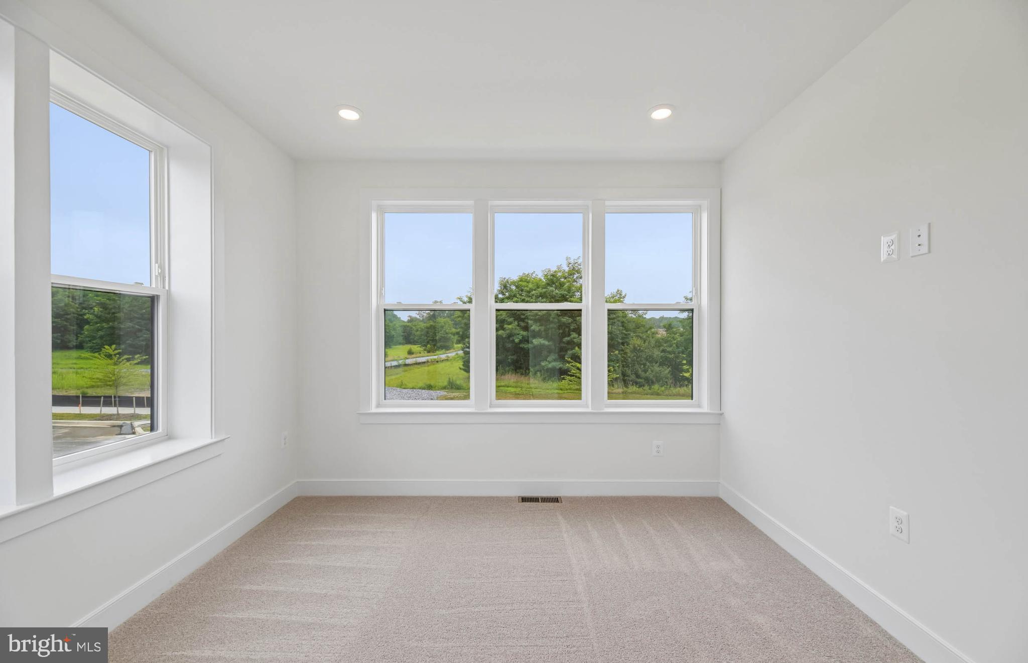 WATKINS MILL STATION - Residential