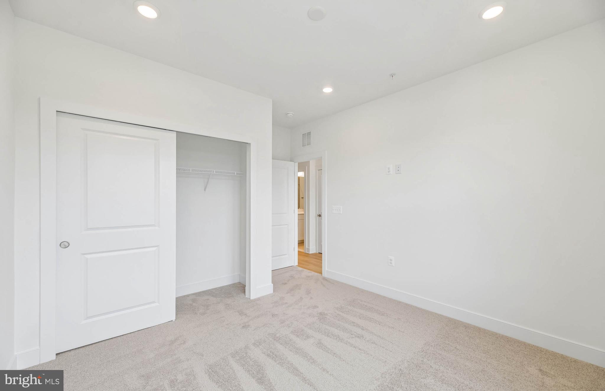 WATKINS MILL STATION - Residential
