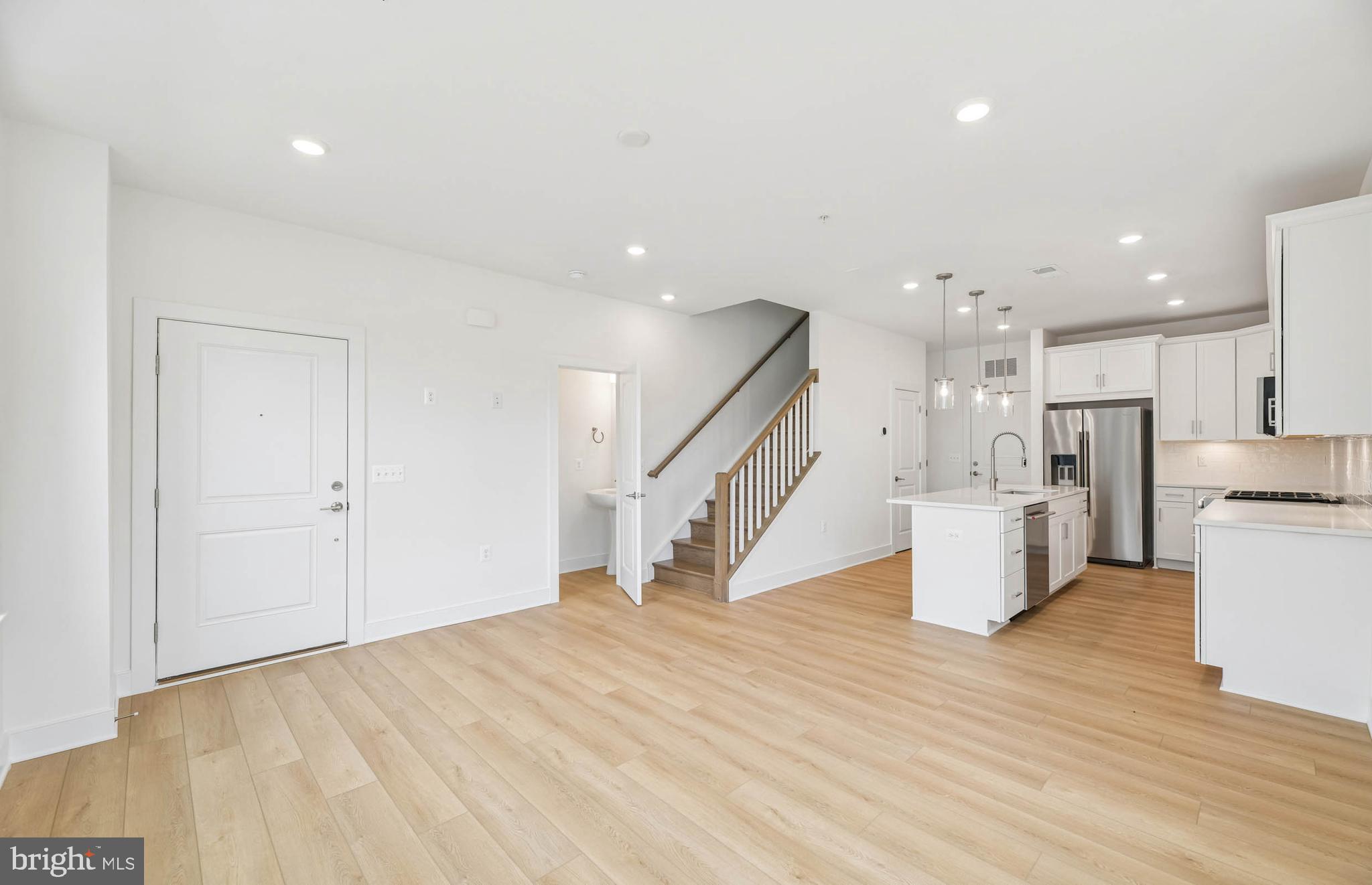 WATKINS MILL STATION - Residential