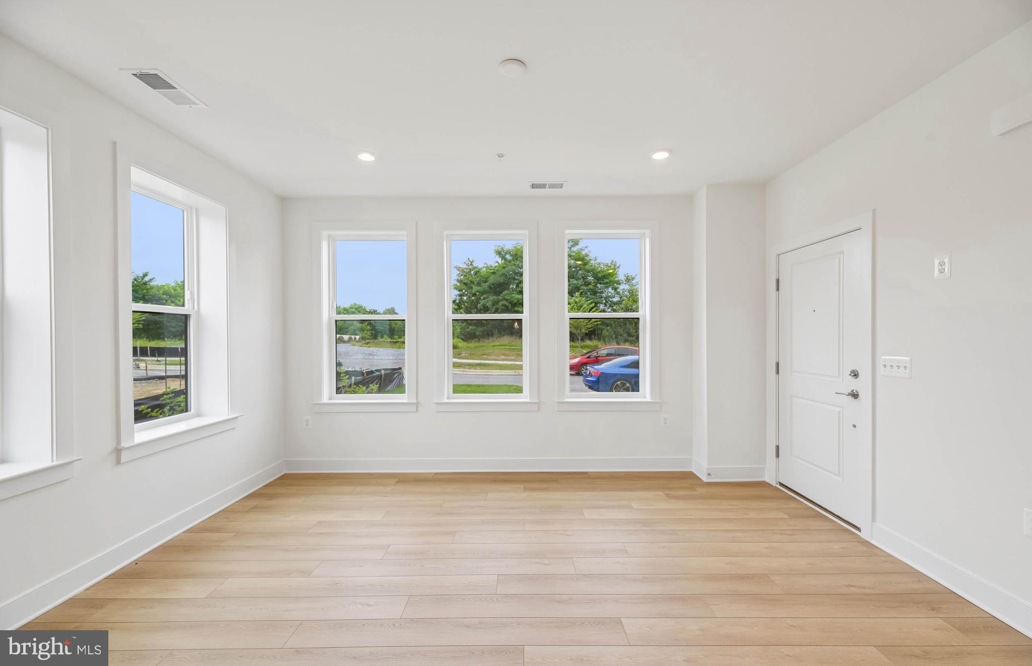 WATKINS MILL STATION - Residential