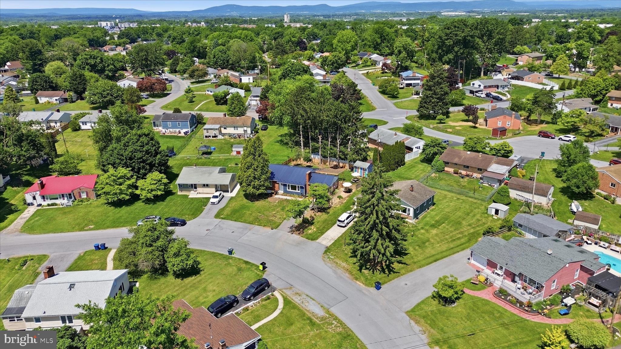GREENBERRY HILLS - Residential