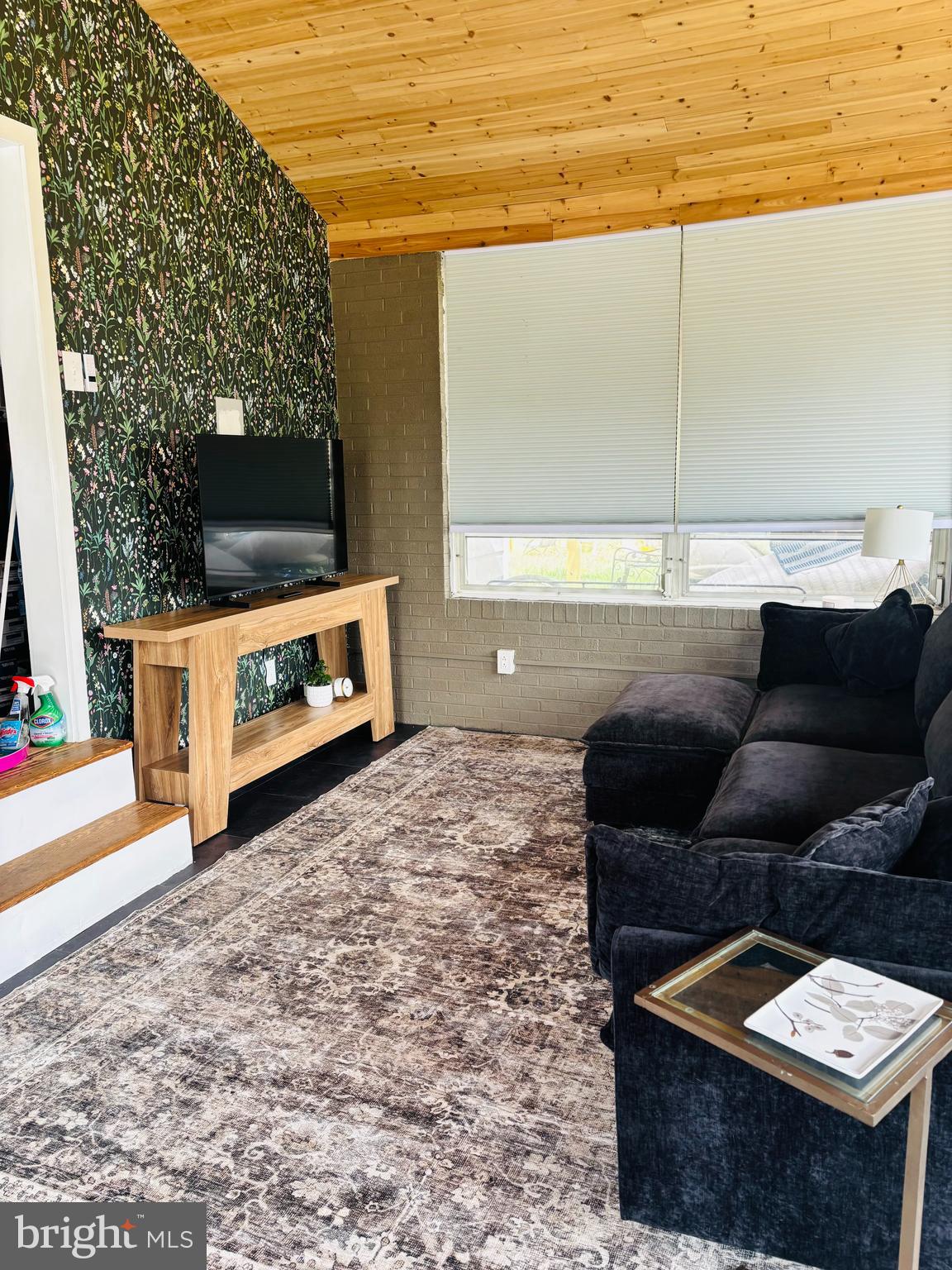 GREENBERRY HILLS - Residential