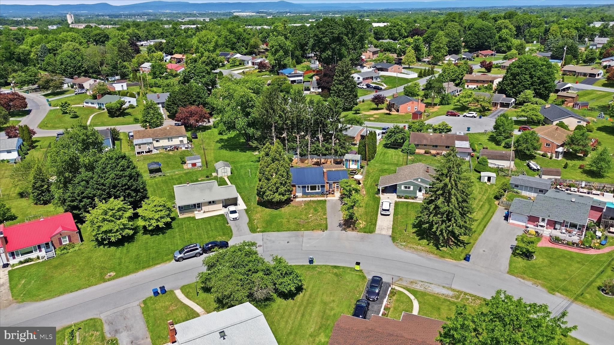 GREENBERRY HILLS - Residential