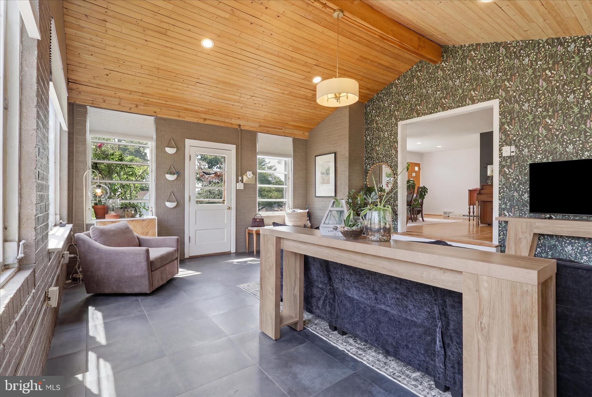 GREENBERRY HILLS - Residential