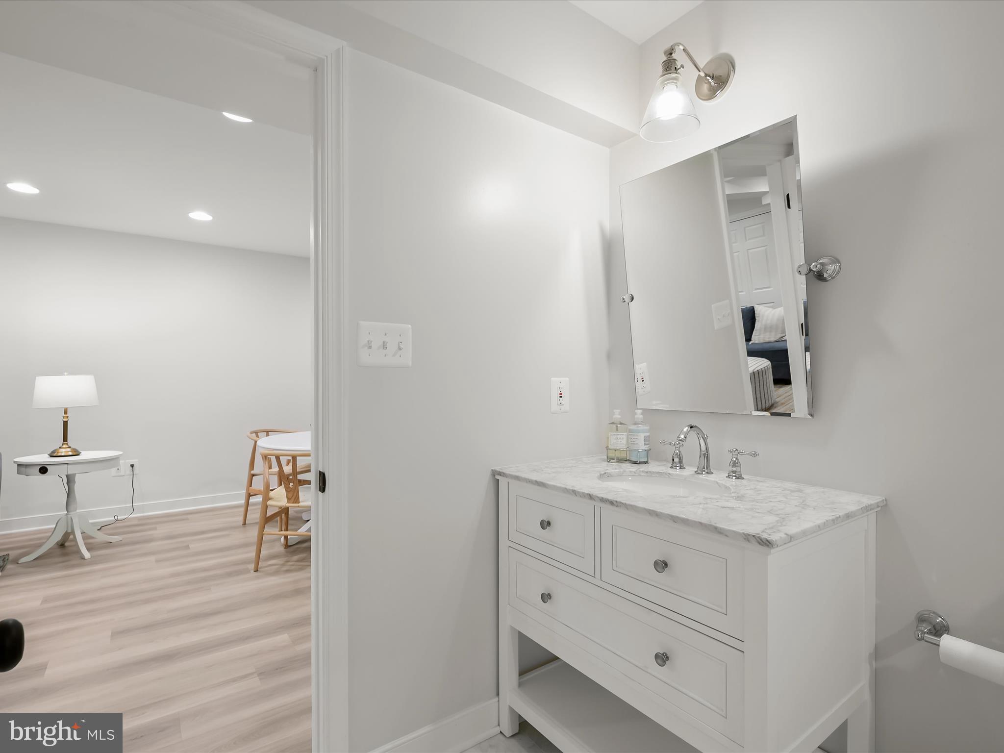 WEST ANNAPOLIS - Residential