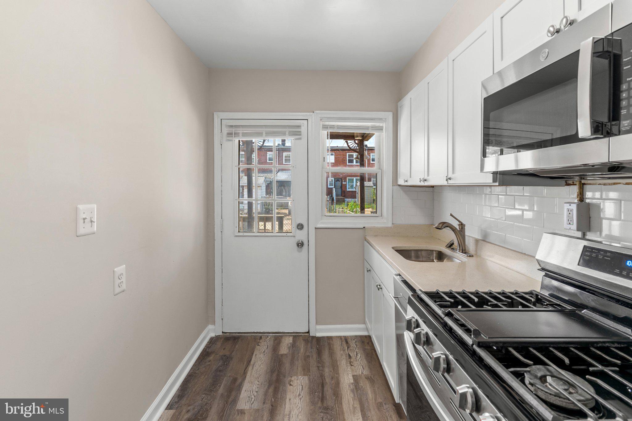 HAWTHORNE - Residential