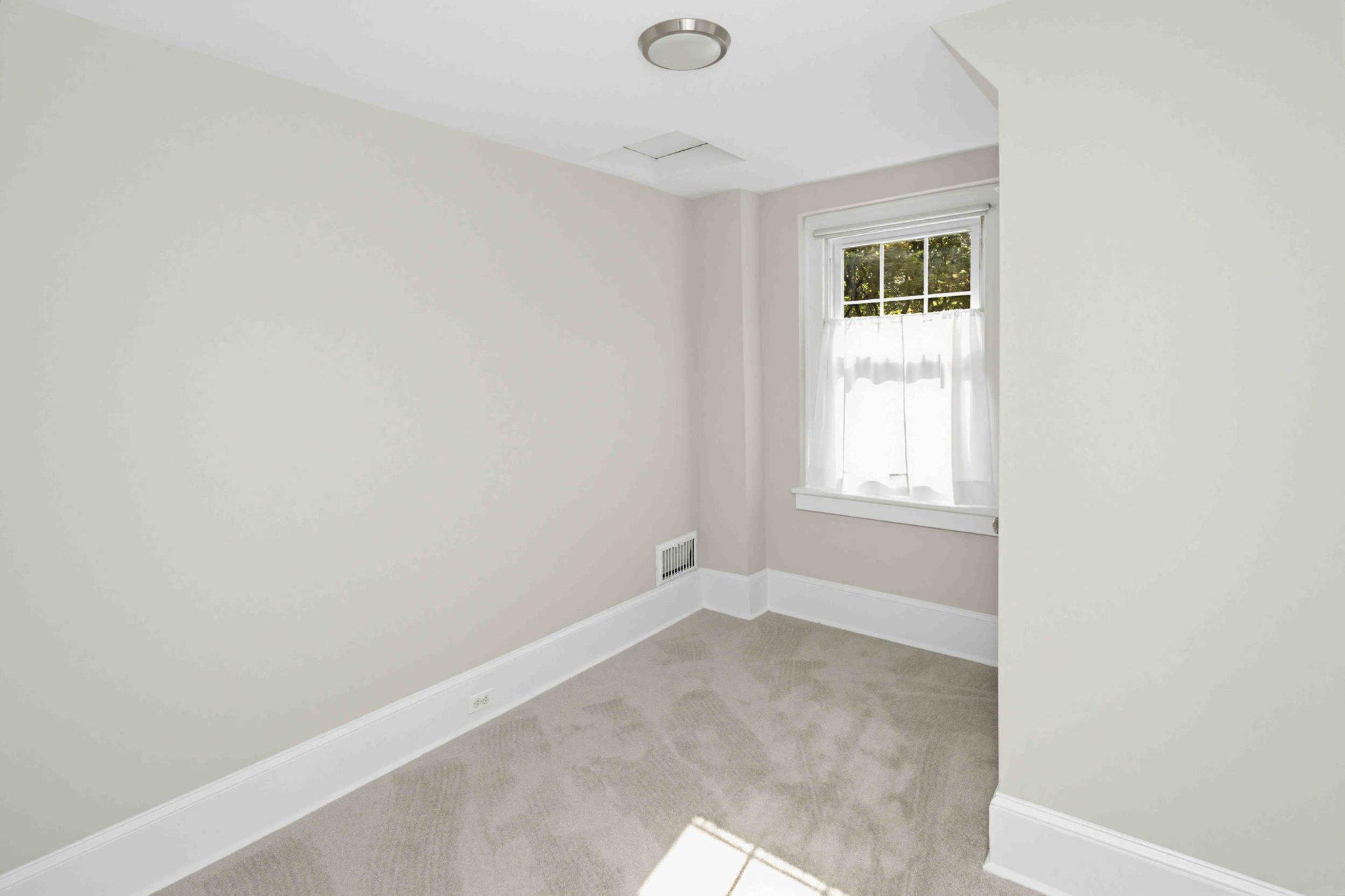 EAST ORELAND - Residential