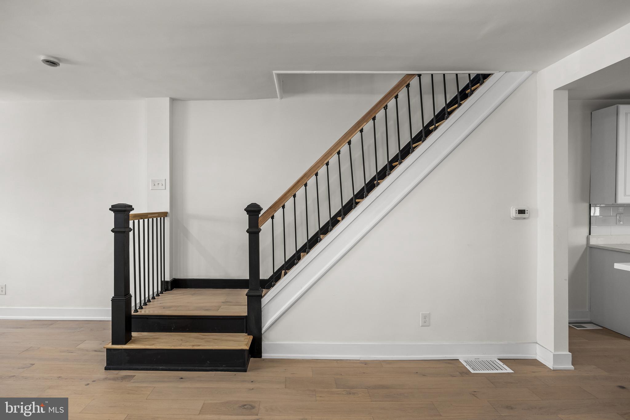 PORT RICHMOND - Residential