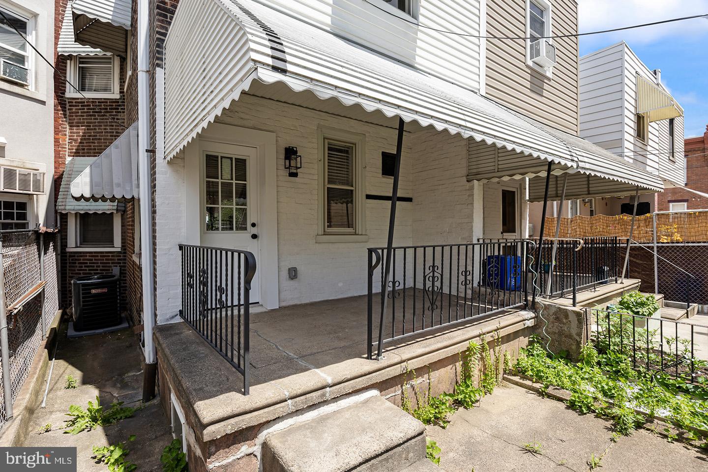 PORT RICHMOND - Residential
