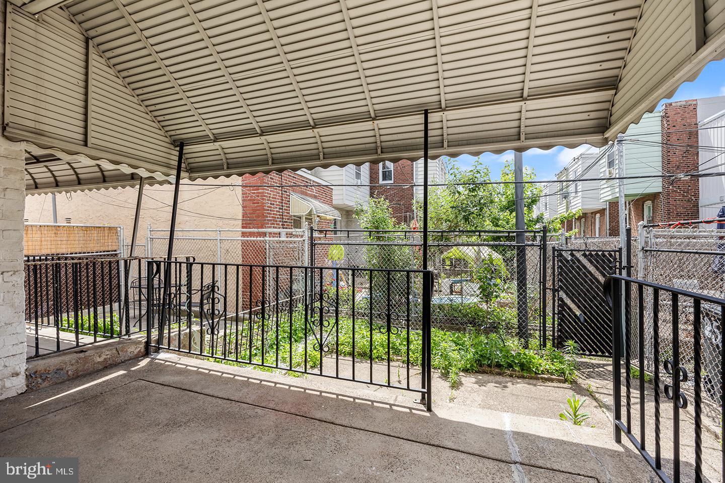 PORT RICHMOND - Residential