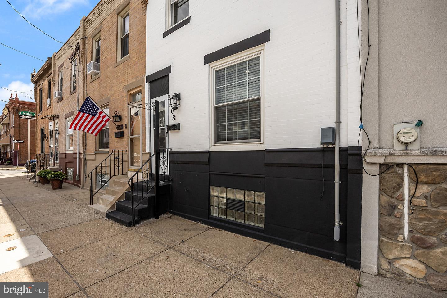 PORT RICHMOND - Residential
