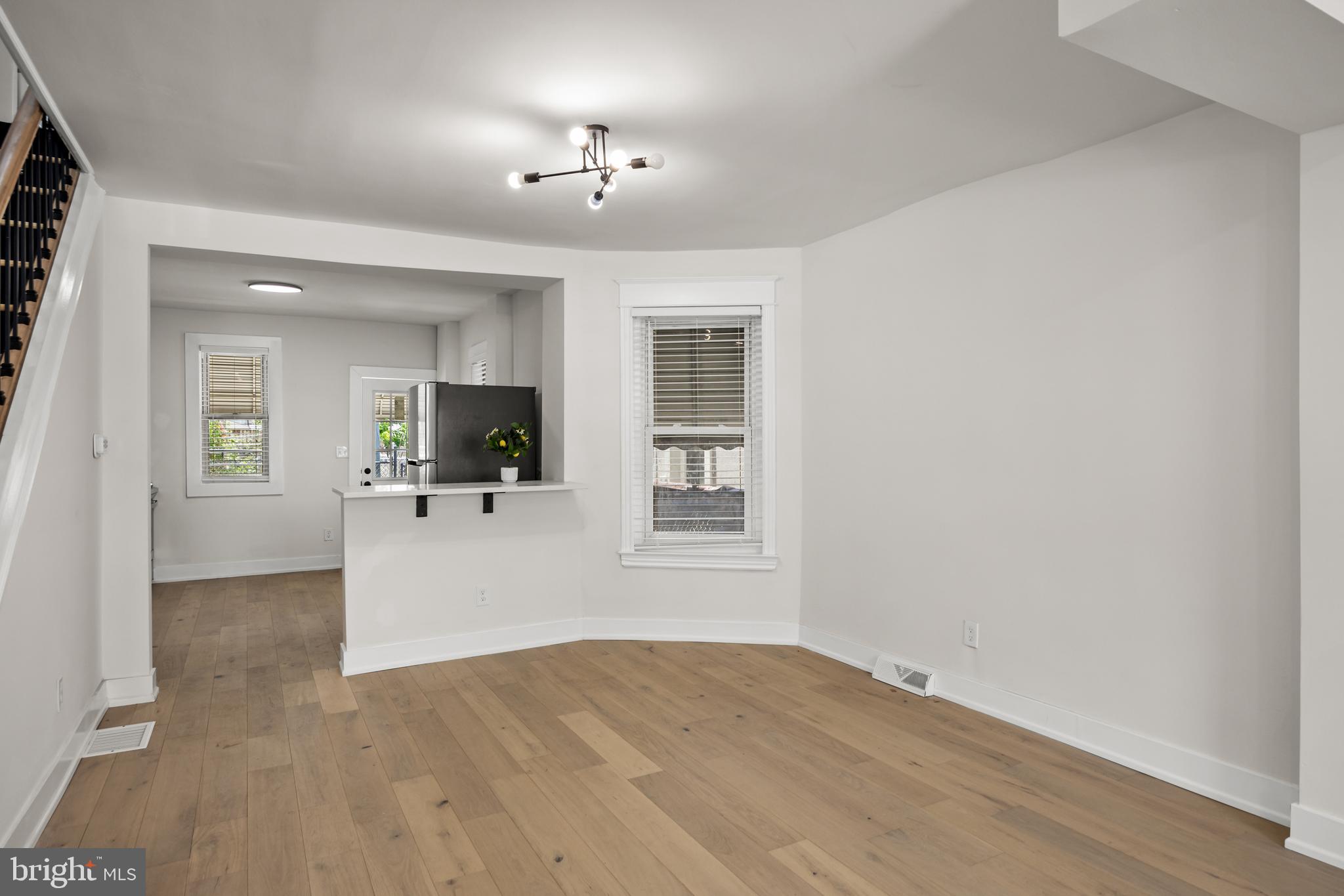PORT RICHMOND - Residential