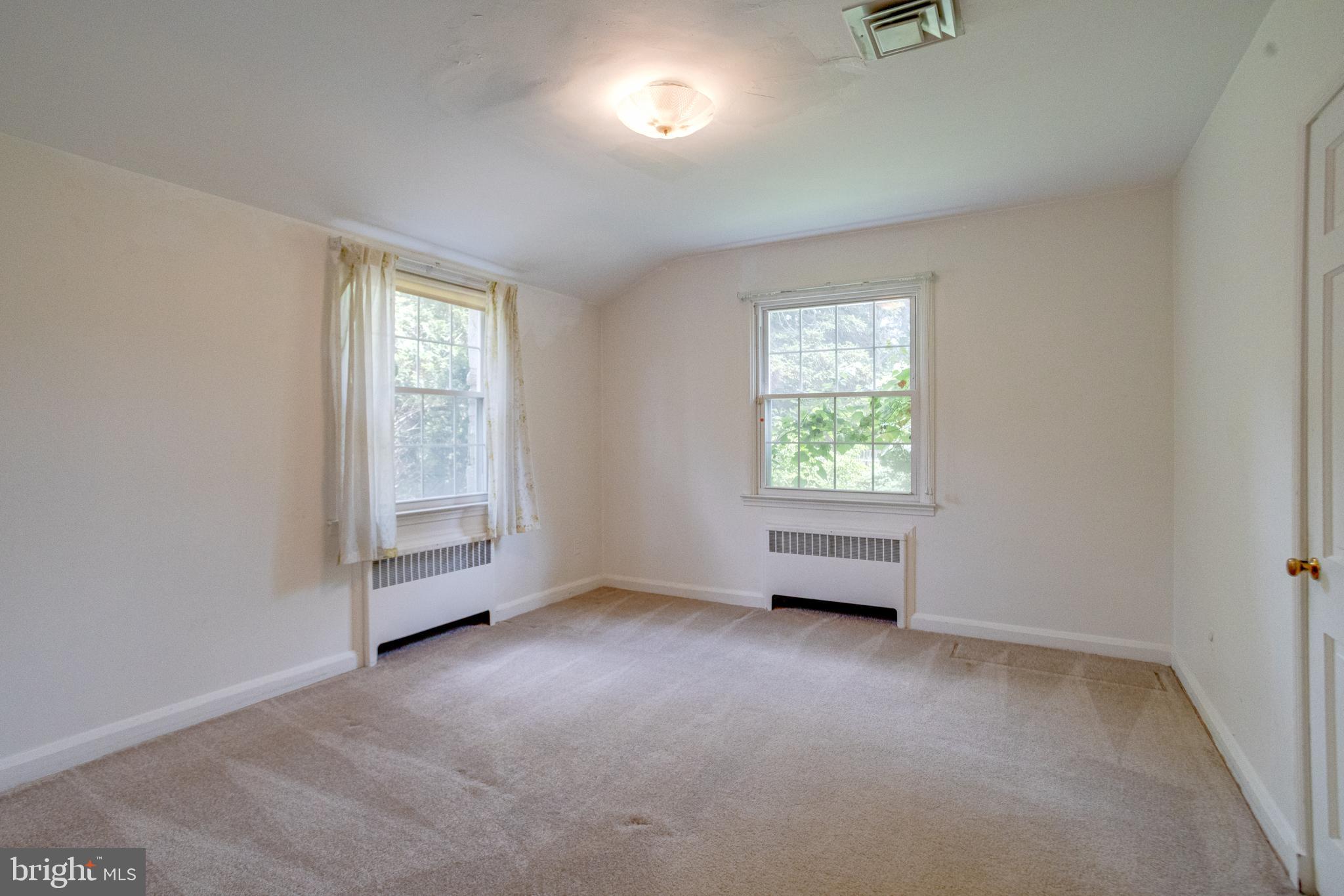 HAMPTON - Residential