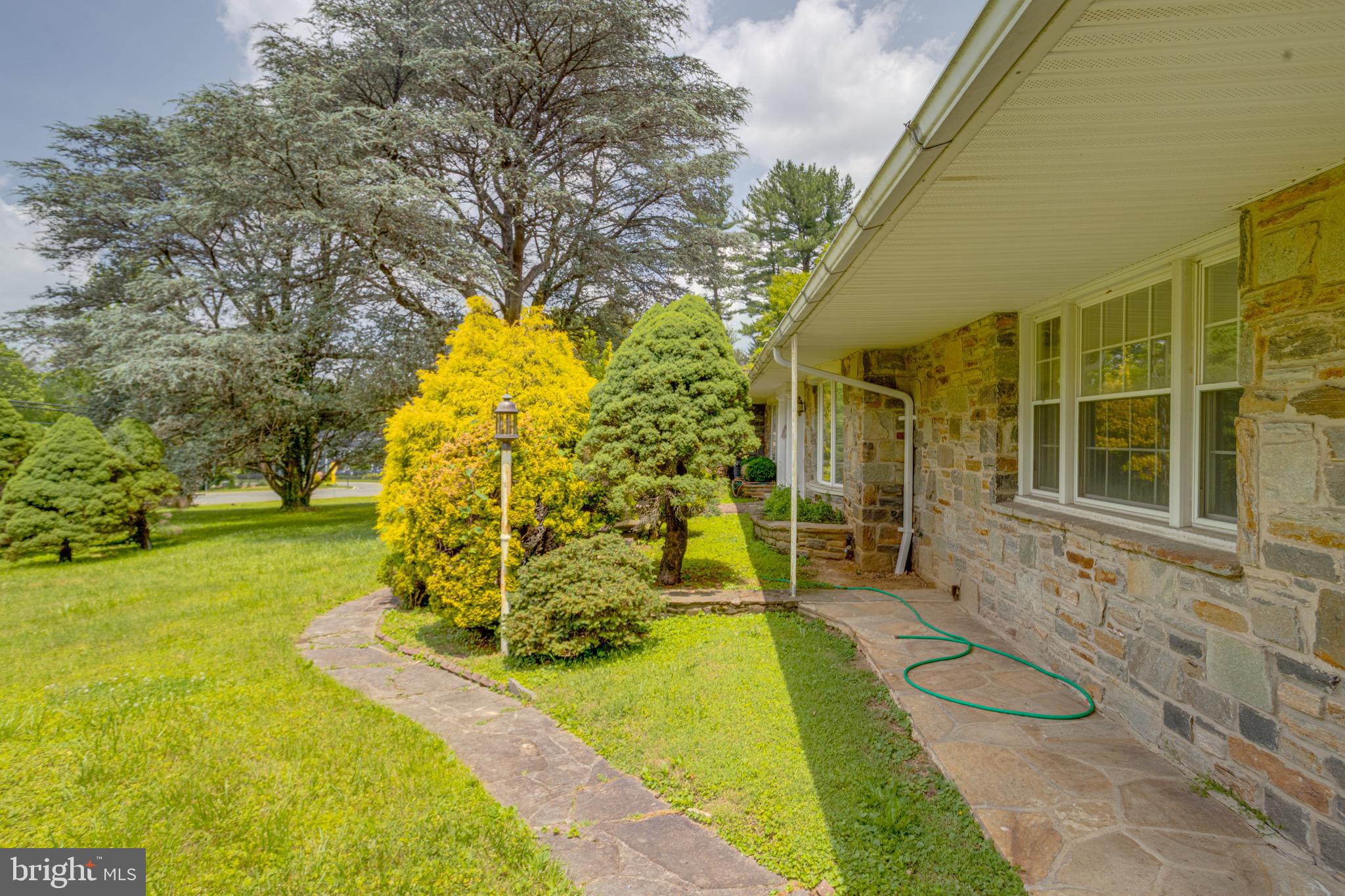 HAMPTON - Residential