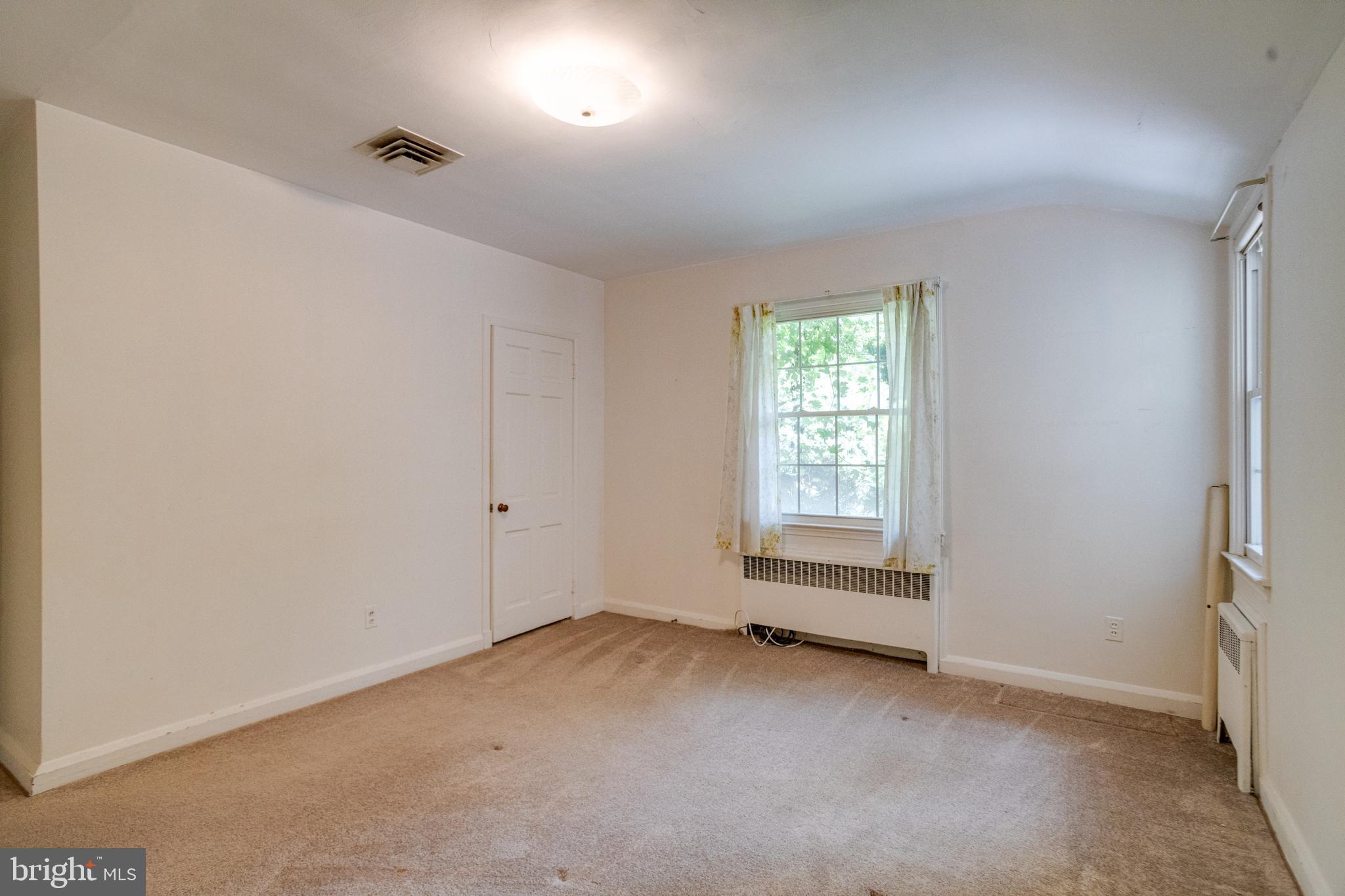 HAMPTON - Residential