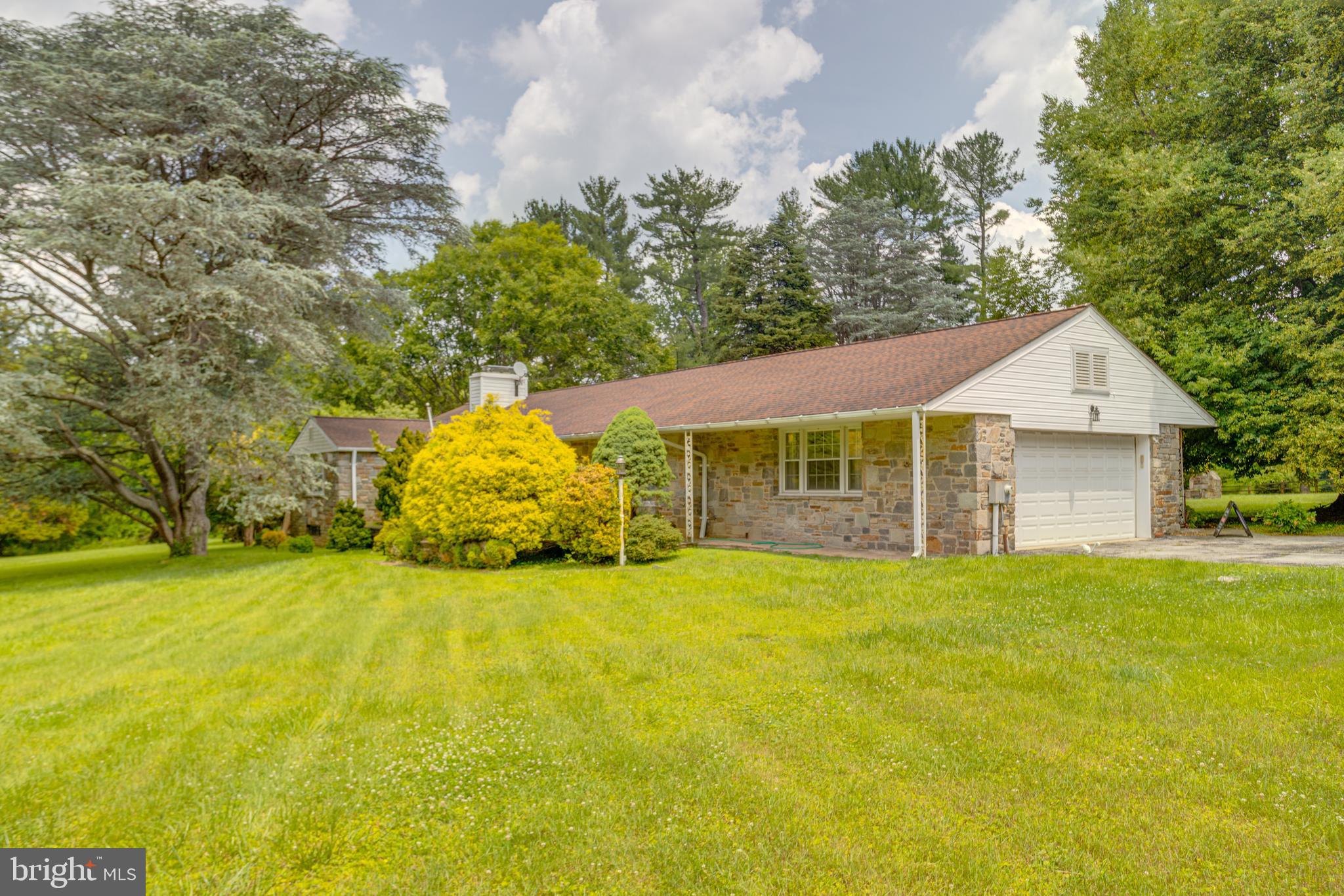 HAMPTON - Residential