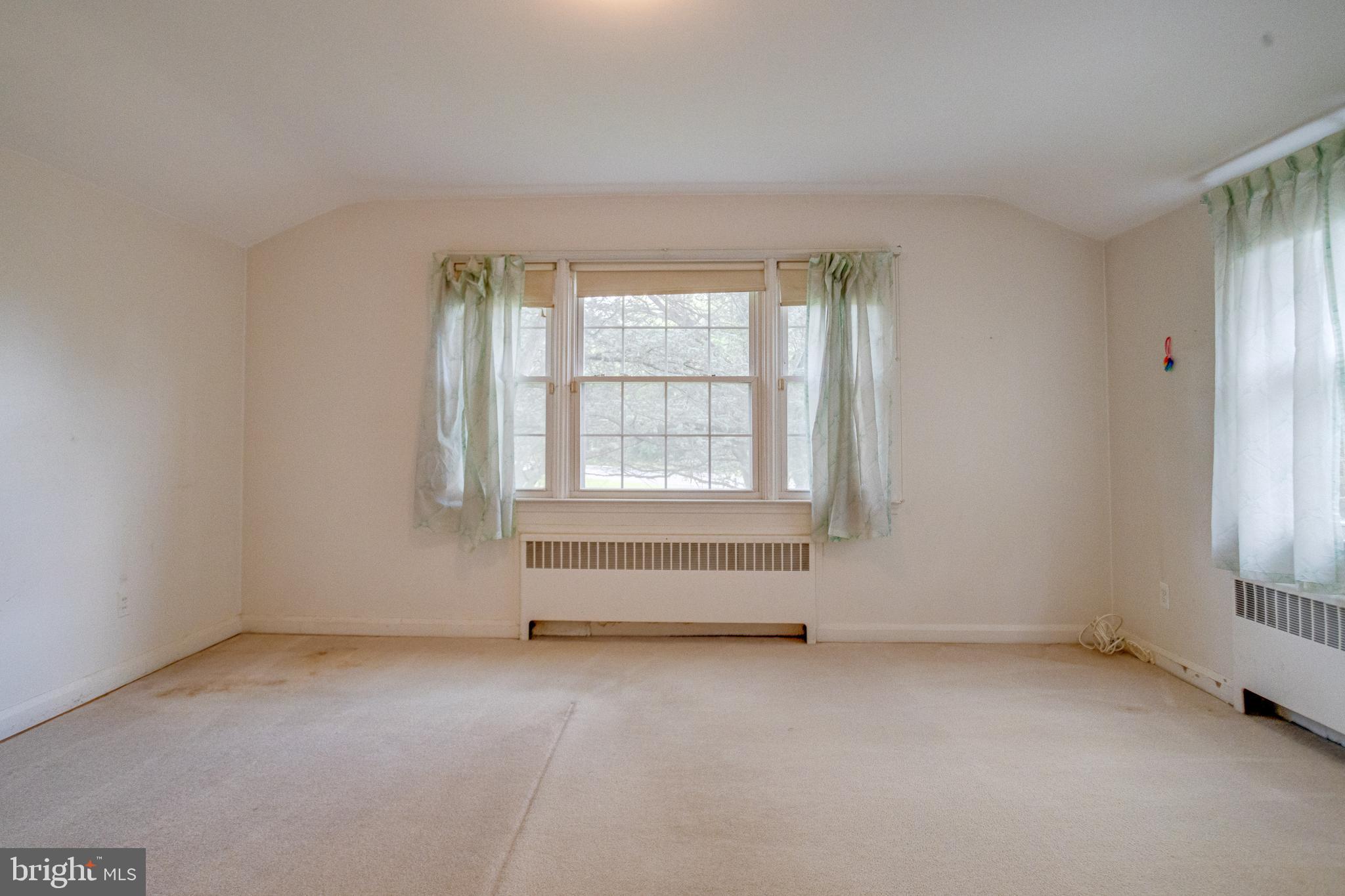 HAMPTON - Residential