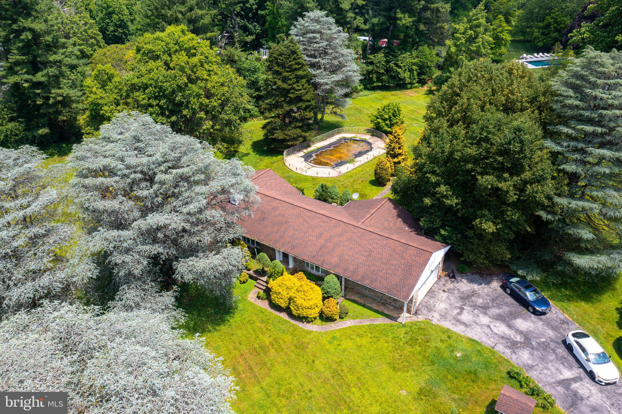 HAMPTON - Residential