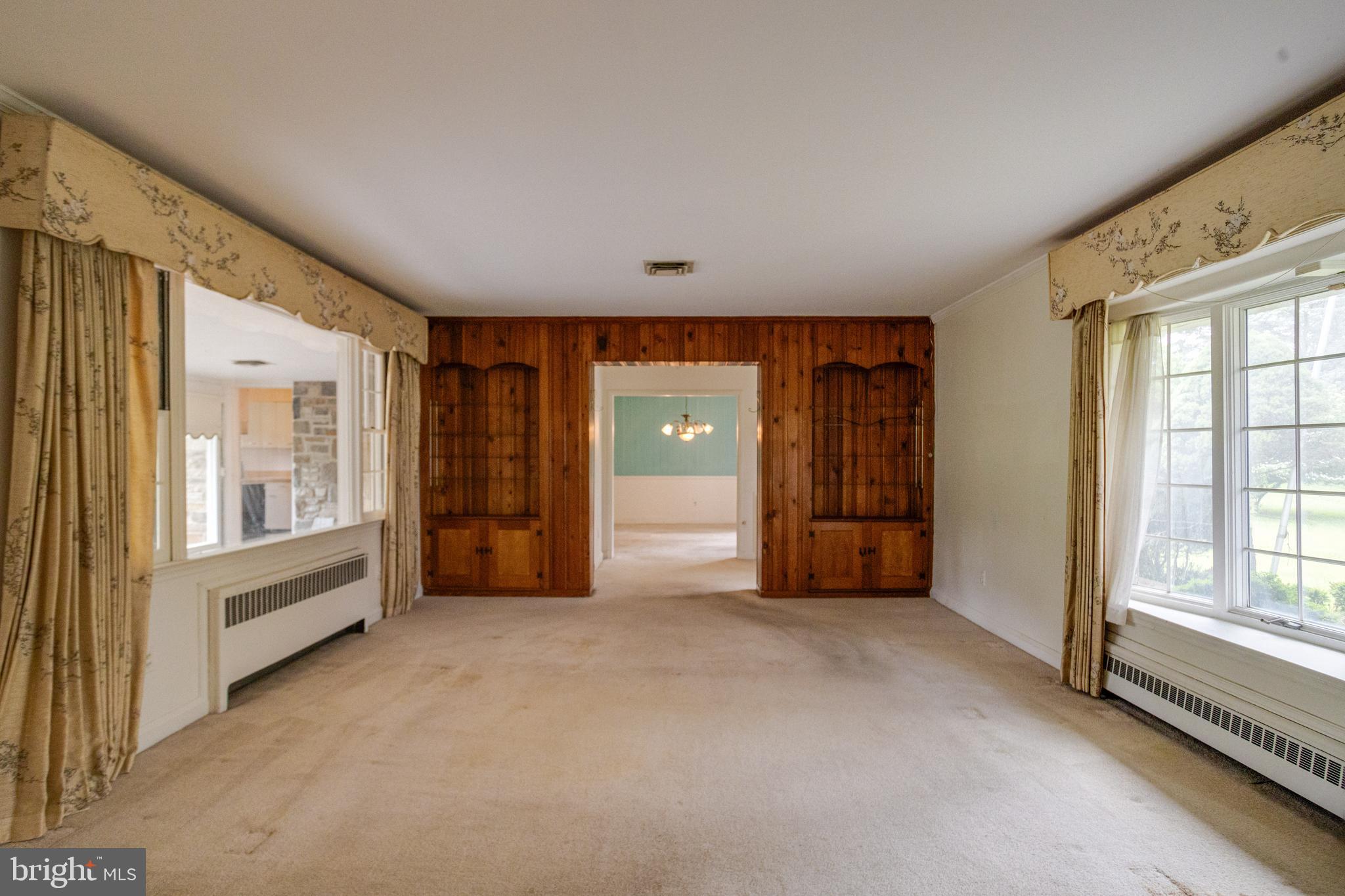 HAMPTON - Residential