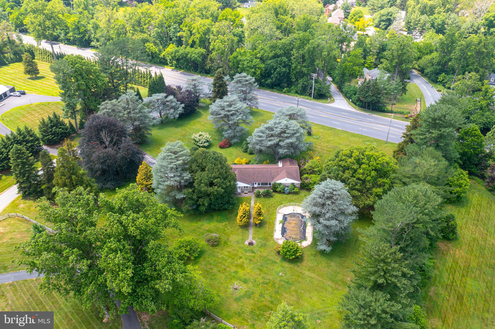 HAMPTON - Residential