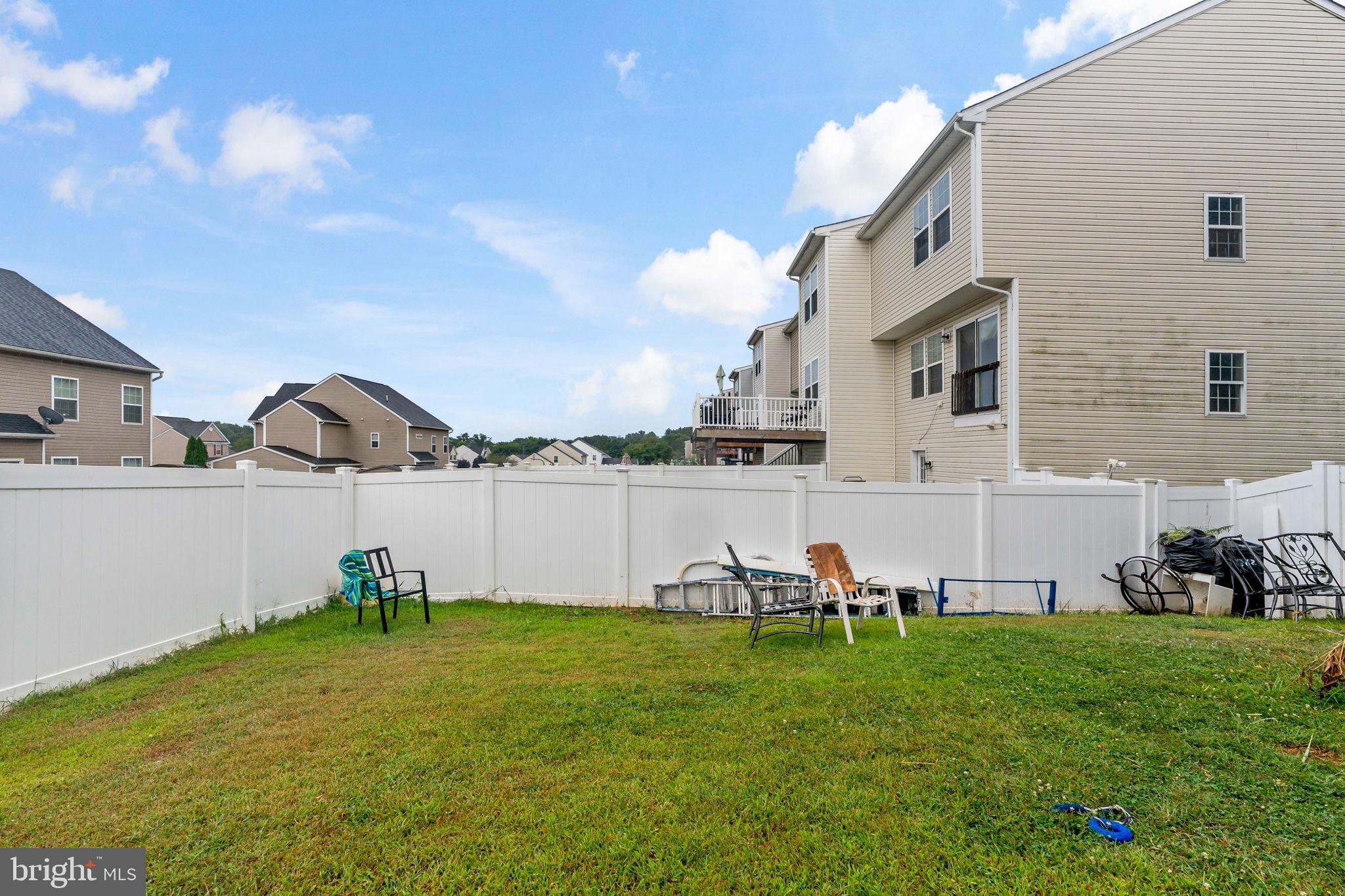 STONEBROOK VILLAGE - Residential