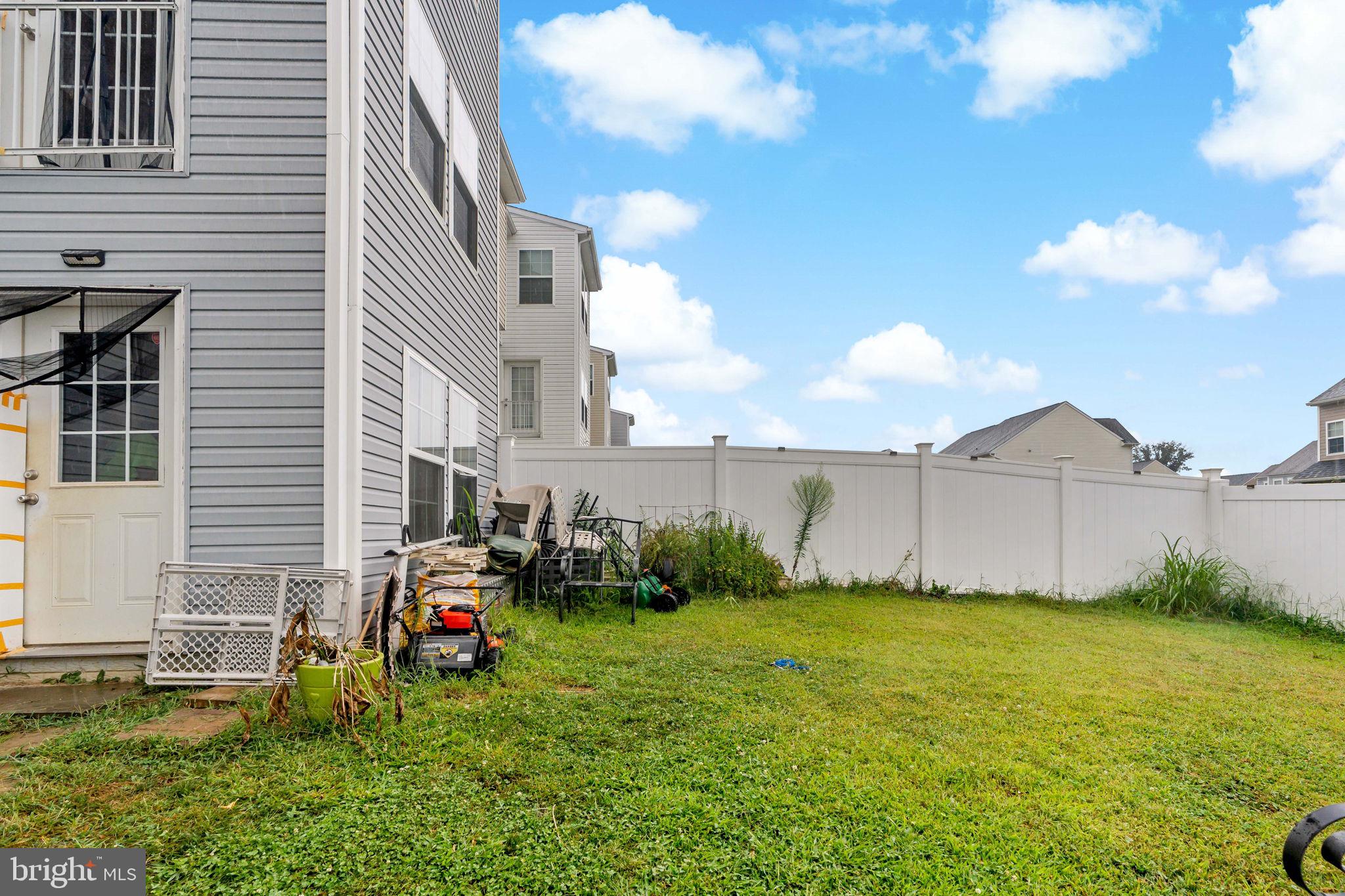 STONEBROOK VILLAGE - Residential