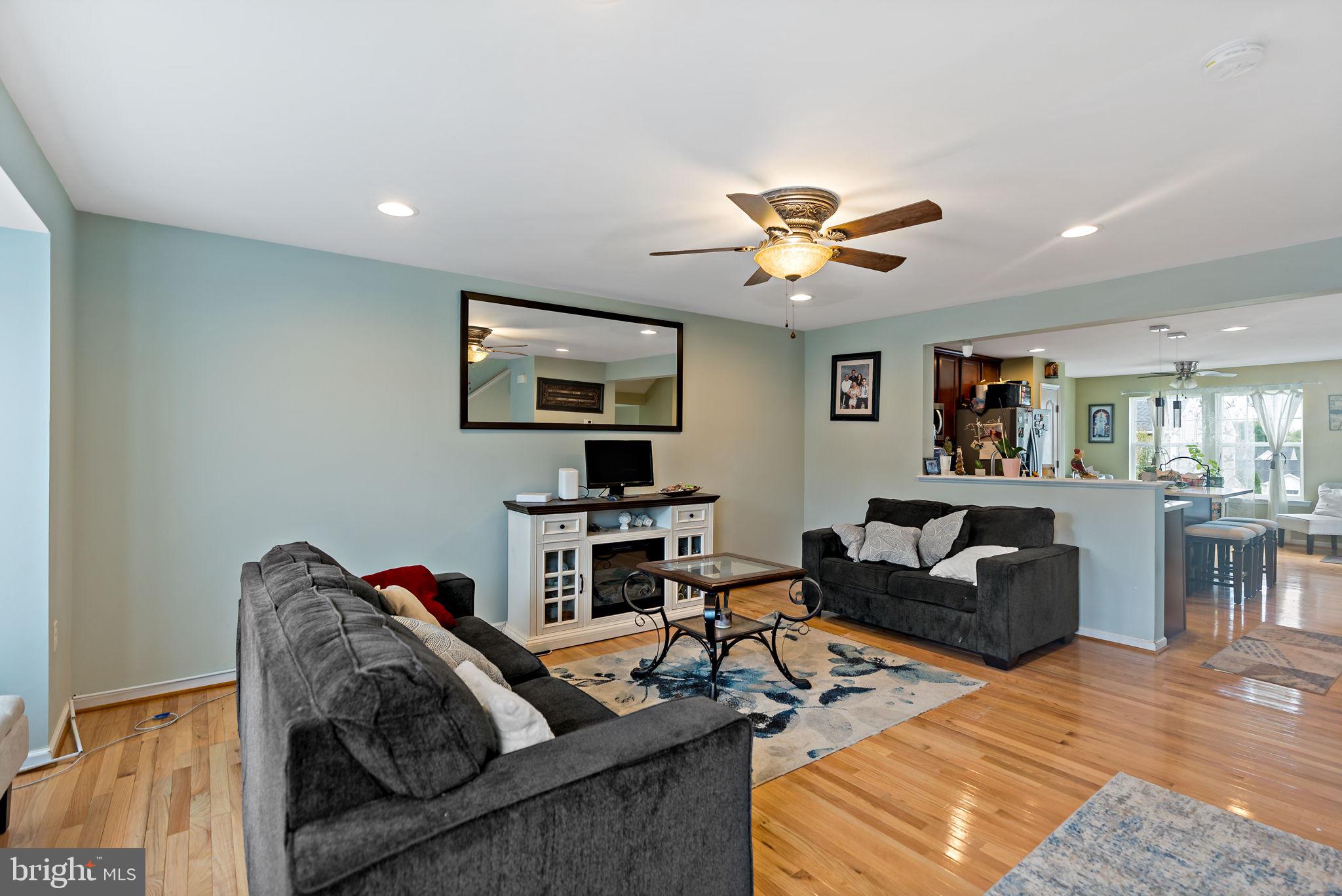 STONEBROOK VILLAGE - Residential