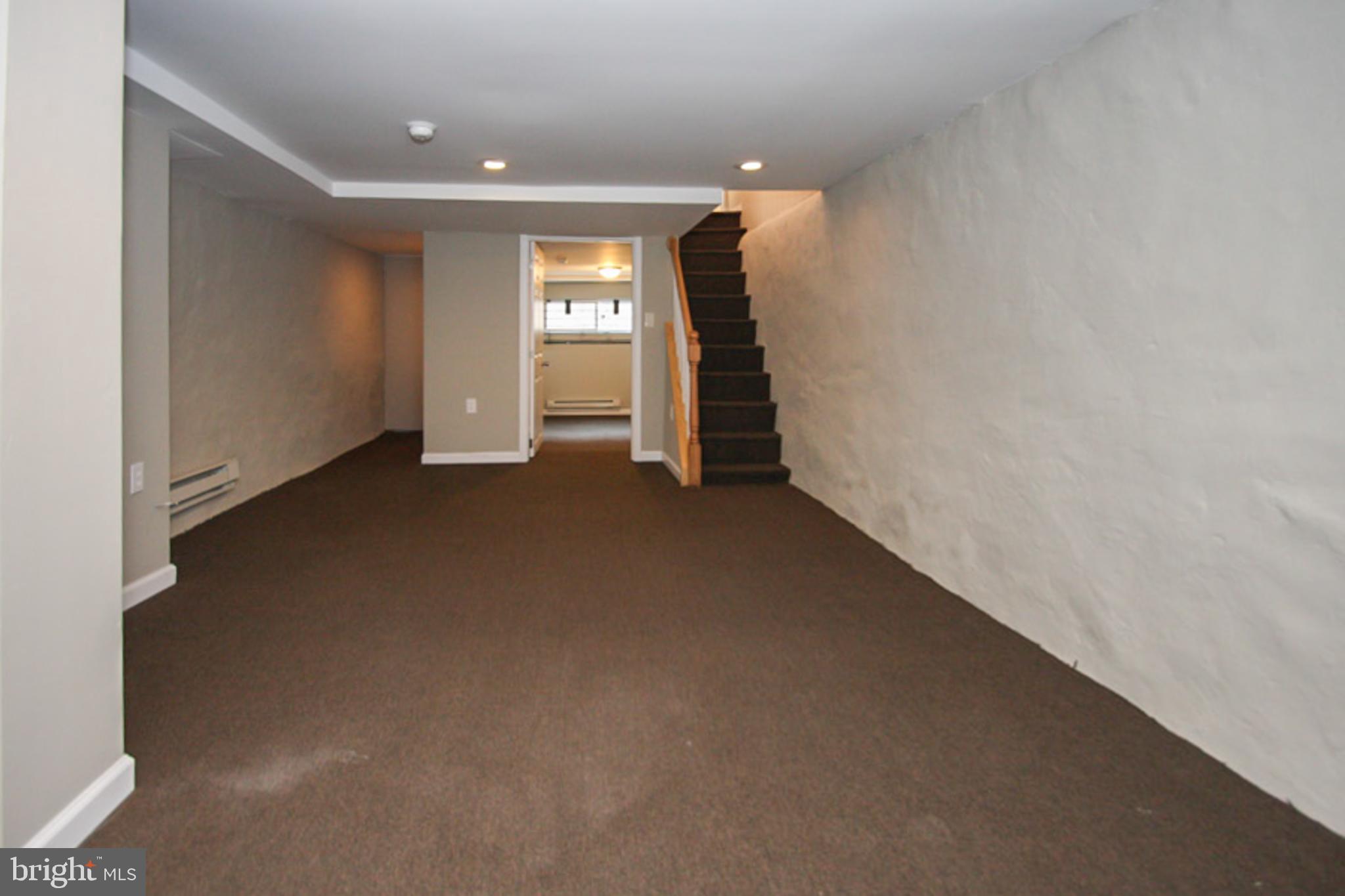 OGONTZ - Residential Lease
